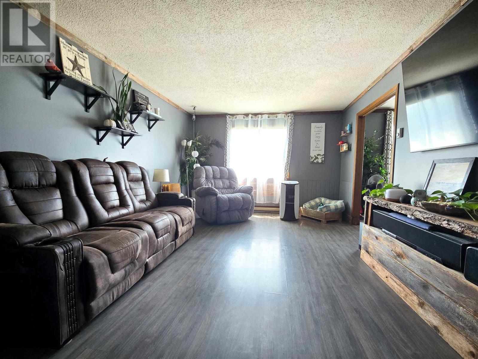 14 Admiral Dr, Sault Ste Marie, Ontario P6C 5W3 - Photo 5 - SM252599