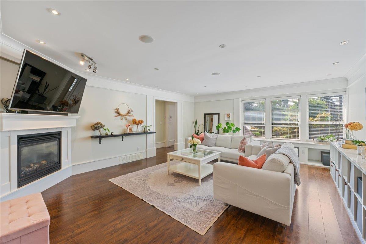 15229 111a Avenue, Surrey, British Columbia  V3R 0G4 - Photo 17 - R3047715