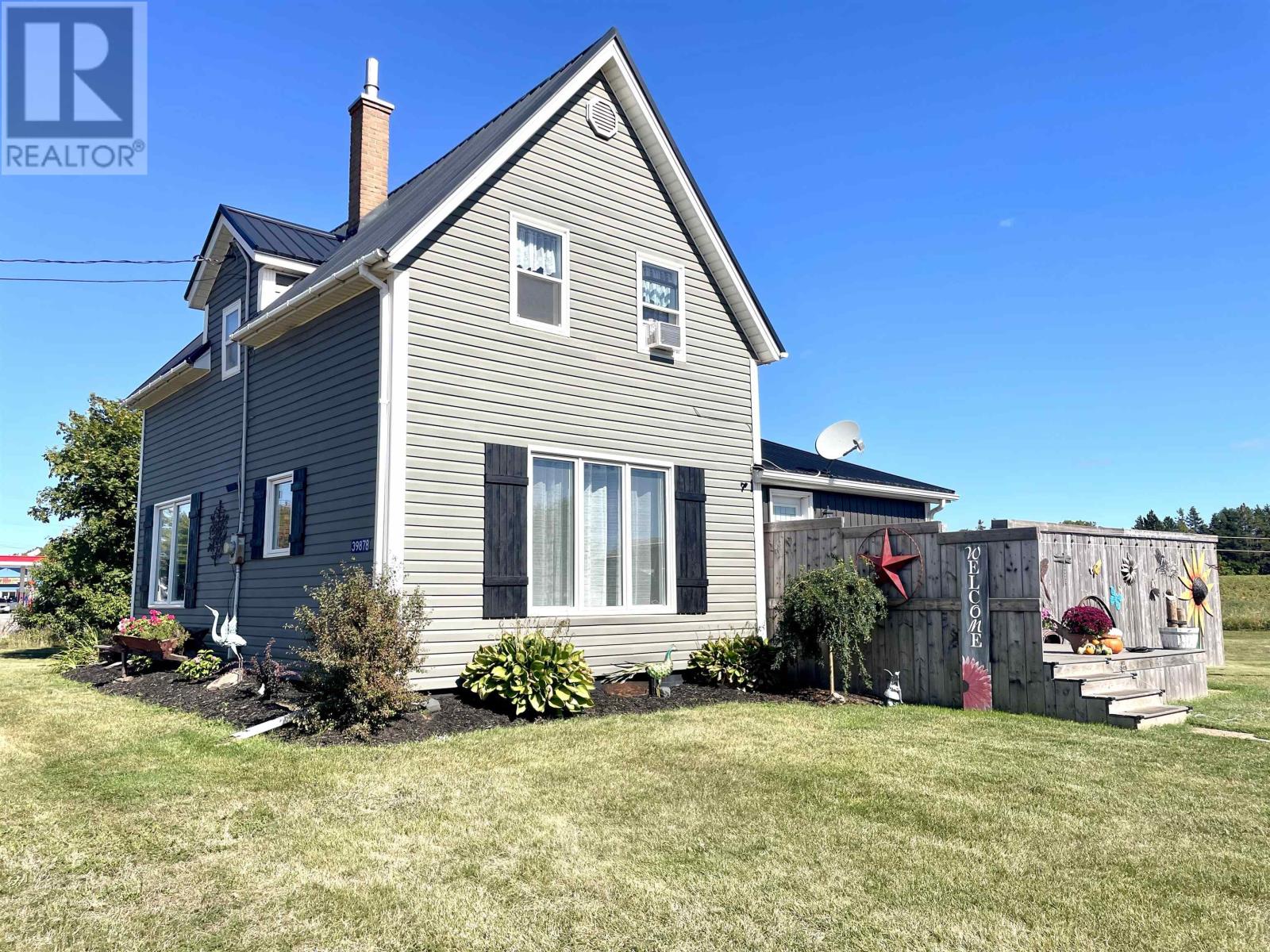 39878 Western Road, Rte 2, Elmsdale, Prince Edward Island  C0B 1K0 - Photo 2 - 202509252