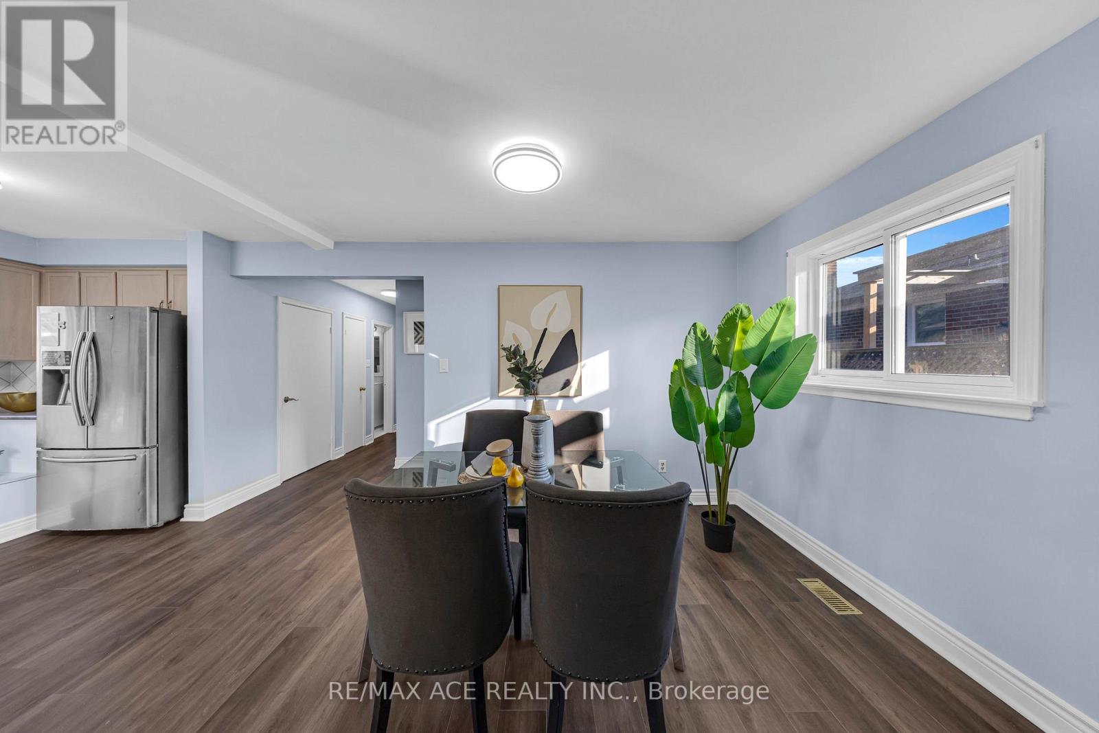 3 Hogan Drive, Toronto (Woburn), Ontario  M1G 2H1 - Photo 17 - E12404310