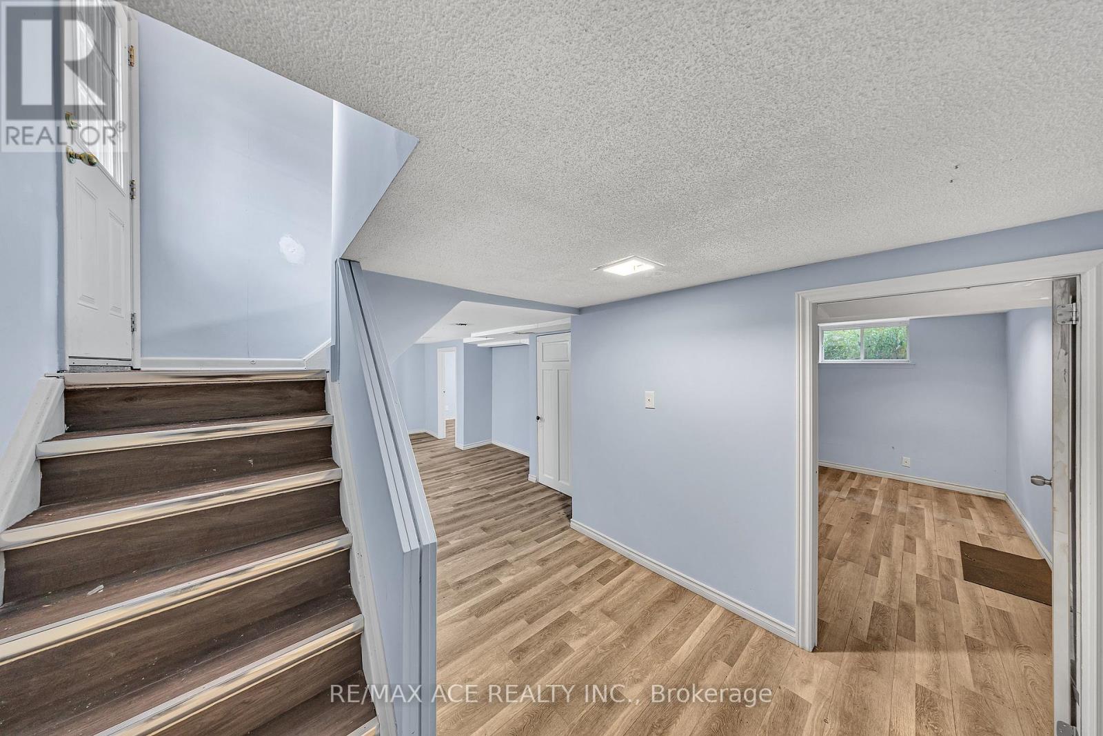 3 Hogan Drive, Toronto (Woburn), Ontario  M1G 2H1 - Photo 27 - E12404310