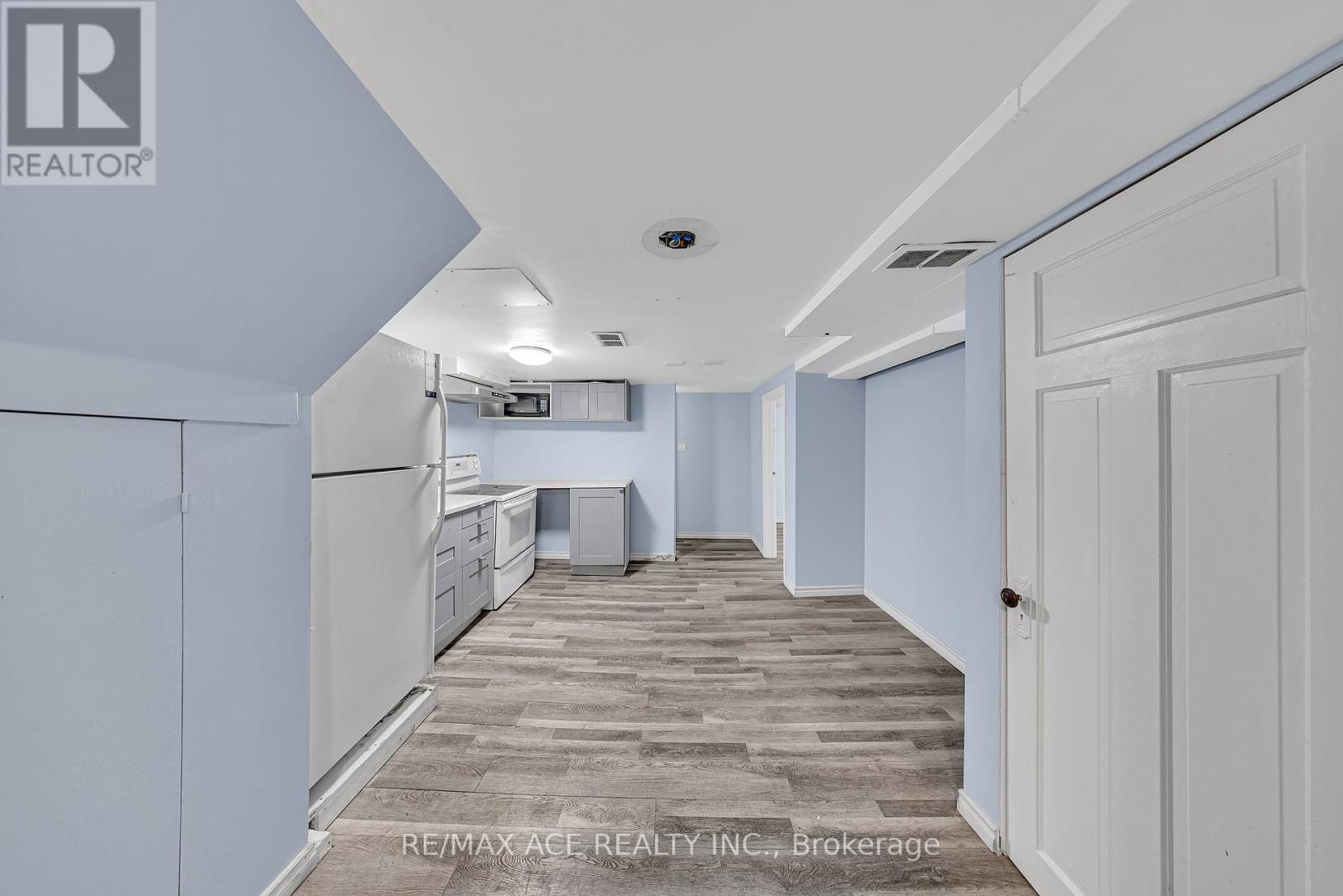 3 Hogan Drive, Toronto (Woburn), Ontario  M1G 2H1 - Photo 33 - E12404310