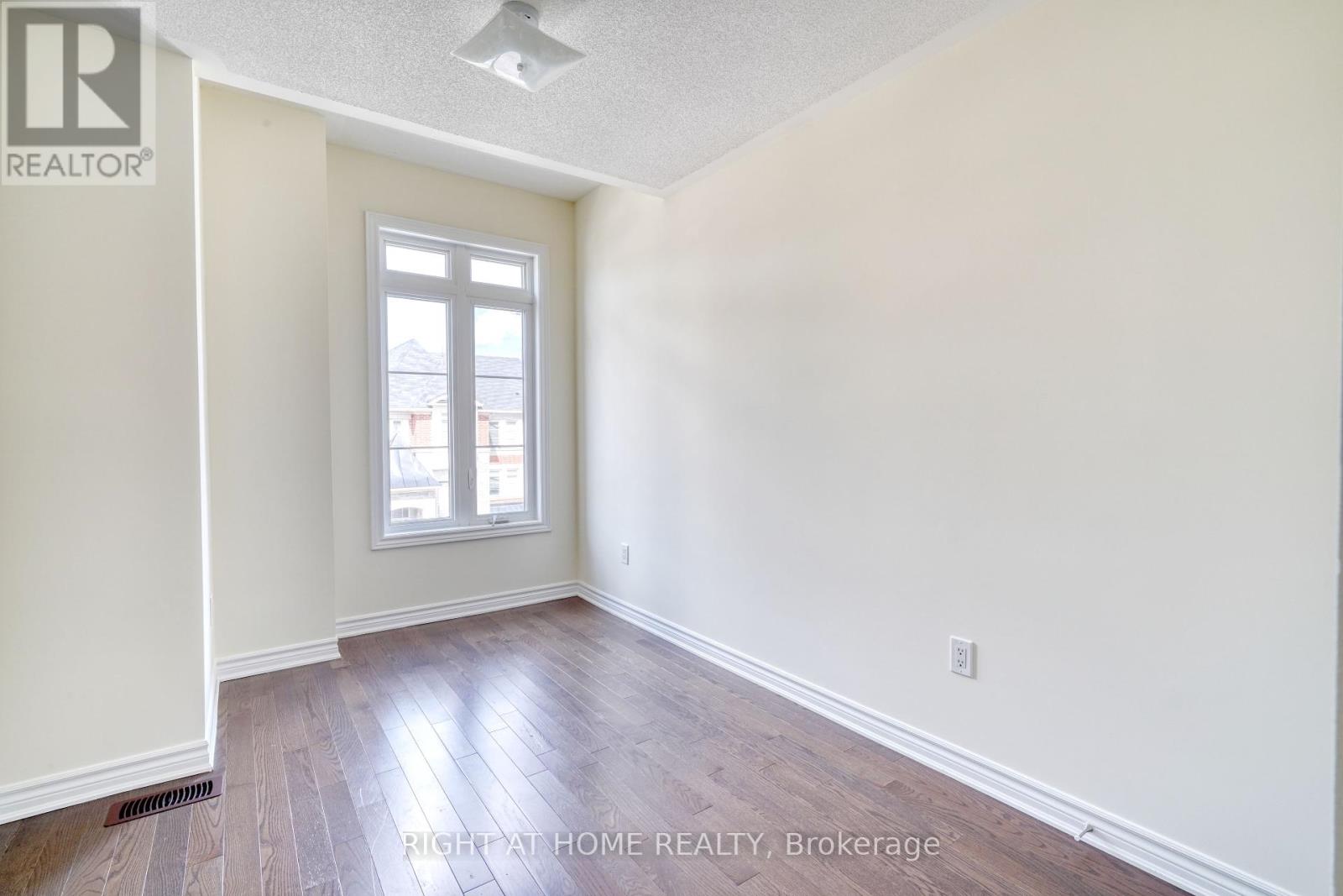 53 Sandwell Street, Vaughan, Ontario  L4H 4R2 - Photo 26 - N12404299
