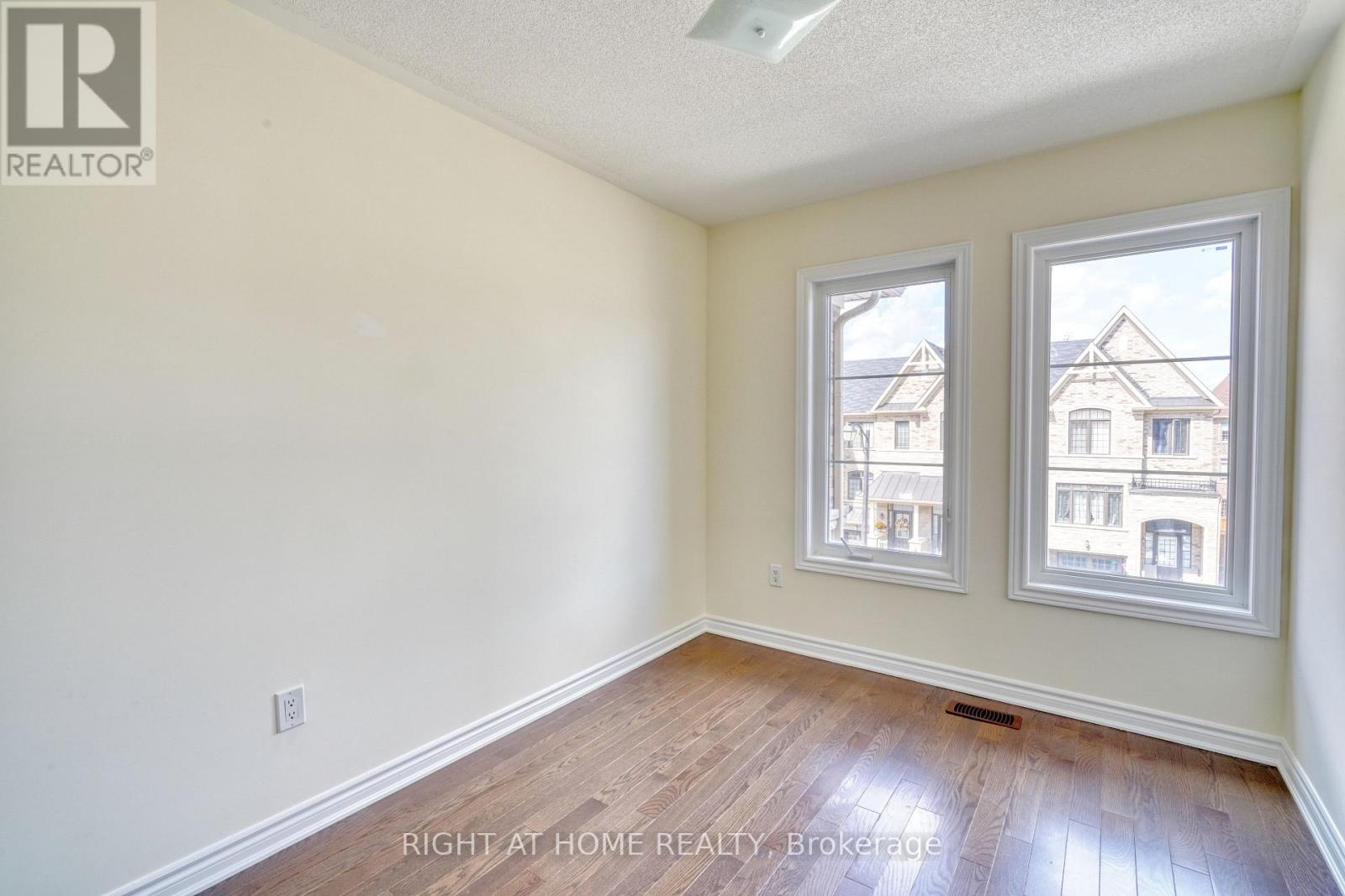 53 Sandwell Street, Vaughan, Ontario  L4H 4R2 - Photo 29 - N12404299