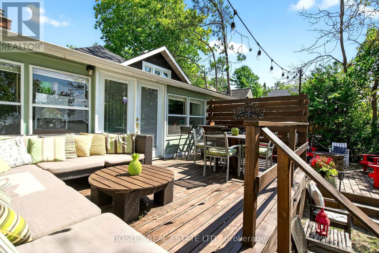 18 Tiny Beaches Road S, Tiny, Ontario  L0L 2J0 - Photo 16 - S12404329