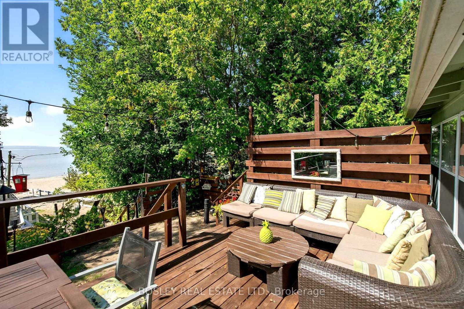 18 Tiny Beaches Road S, Tiny, Ontario  L0L 2J0 - Photo 17 - S12404329