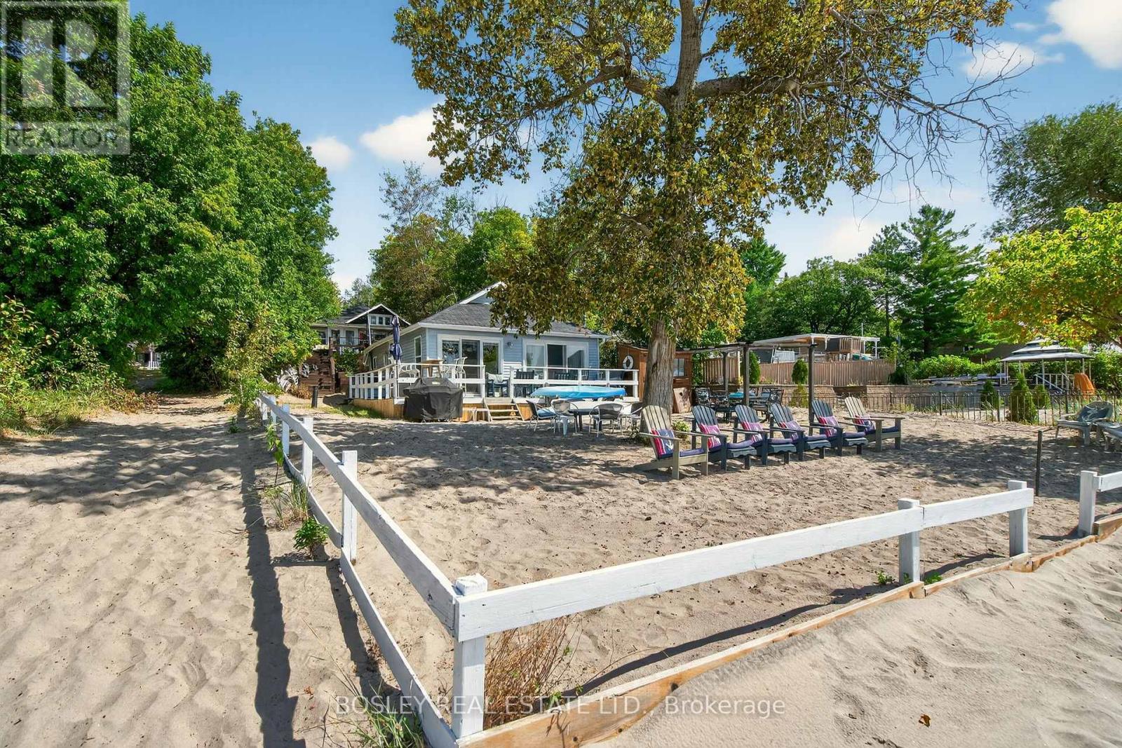 18 Tiny Beaches Road S, Tiny, Ontario  L0L 2J0 - Photo 31 - S12404329