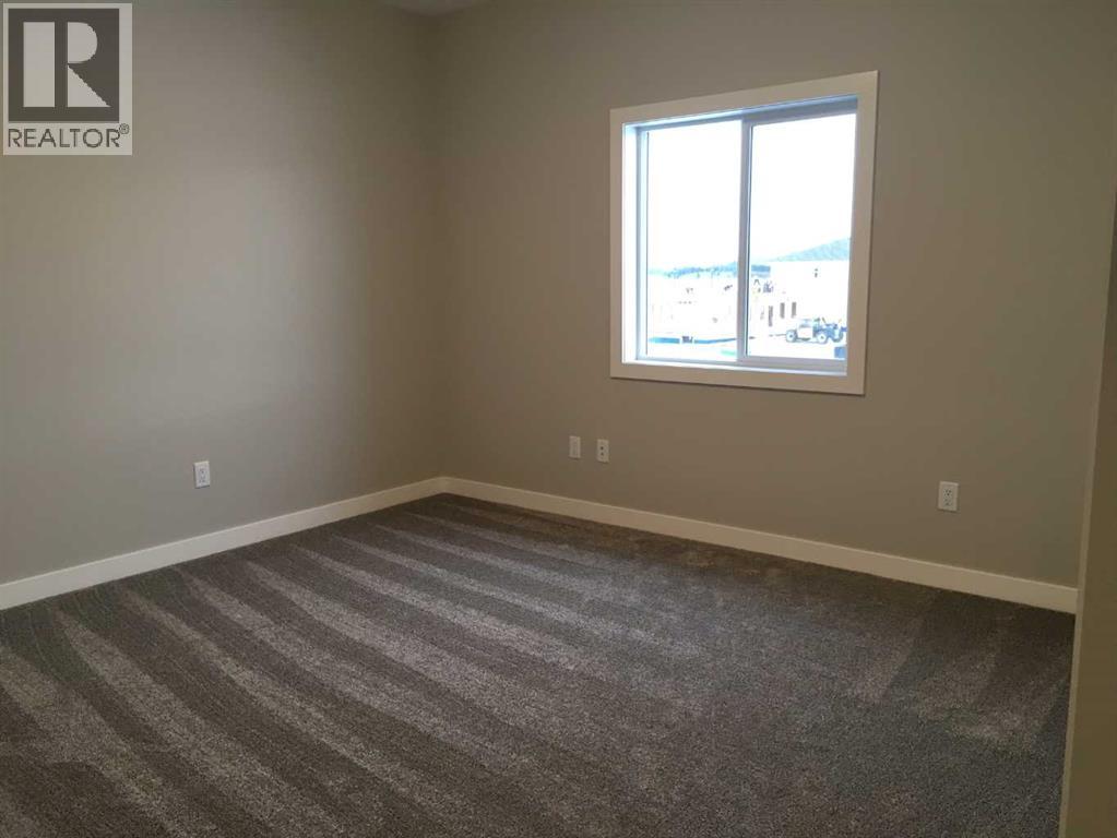 61 Maclean Close, Blackfalds, Alberta  T4M 0H4 - Photo 8 - A2257205