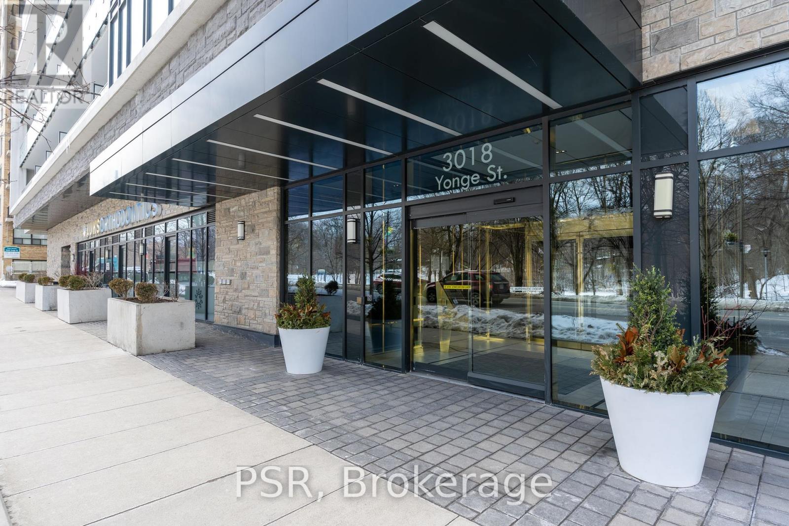 311 - 3018 Yonge Street, Toronto, Ontario  M4N 0A5 - Photo 2 - C12404401