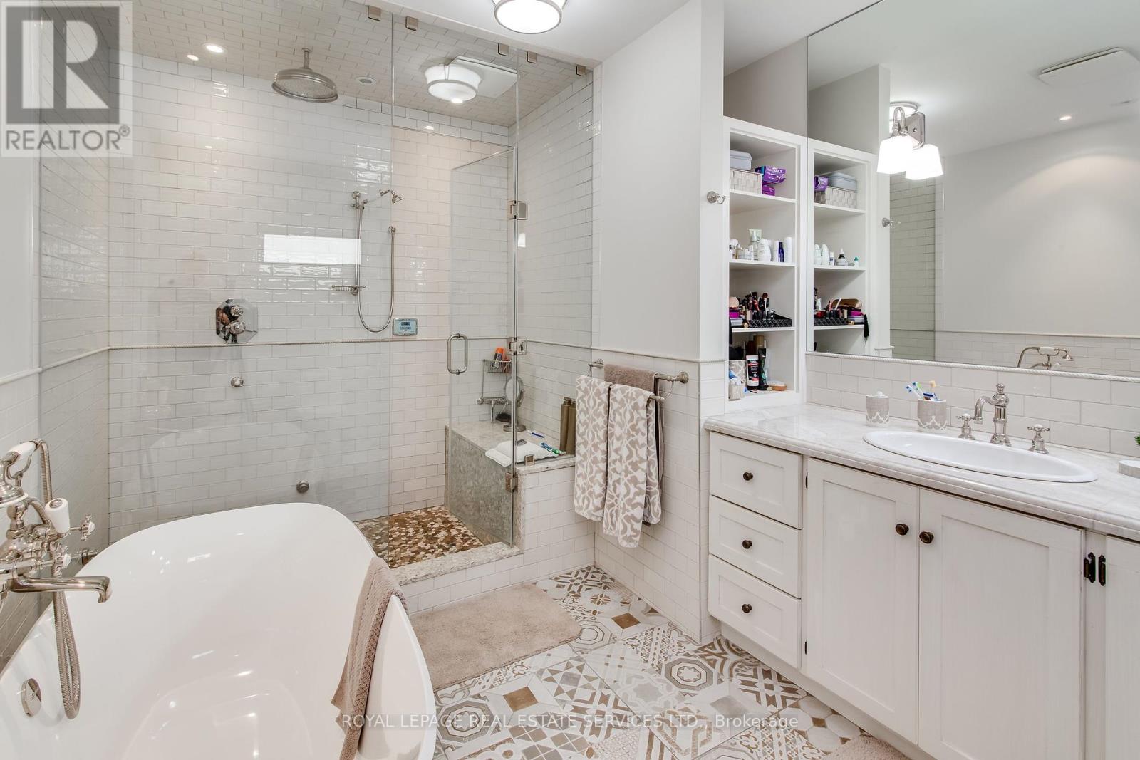 441 Oriole Parkway, Toronto (Yonge-Eglinton), Ontario  M5P 2H7 - Photo 28 - C12404506