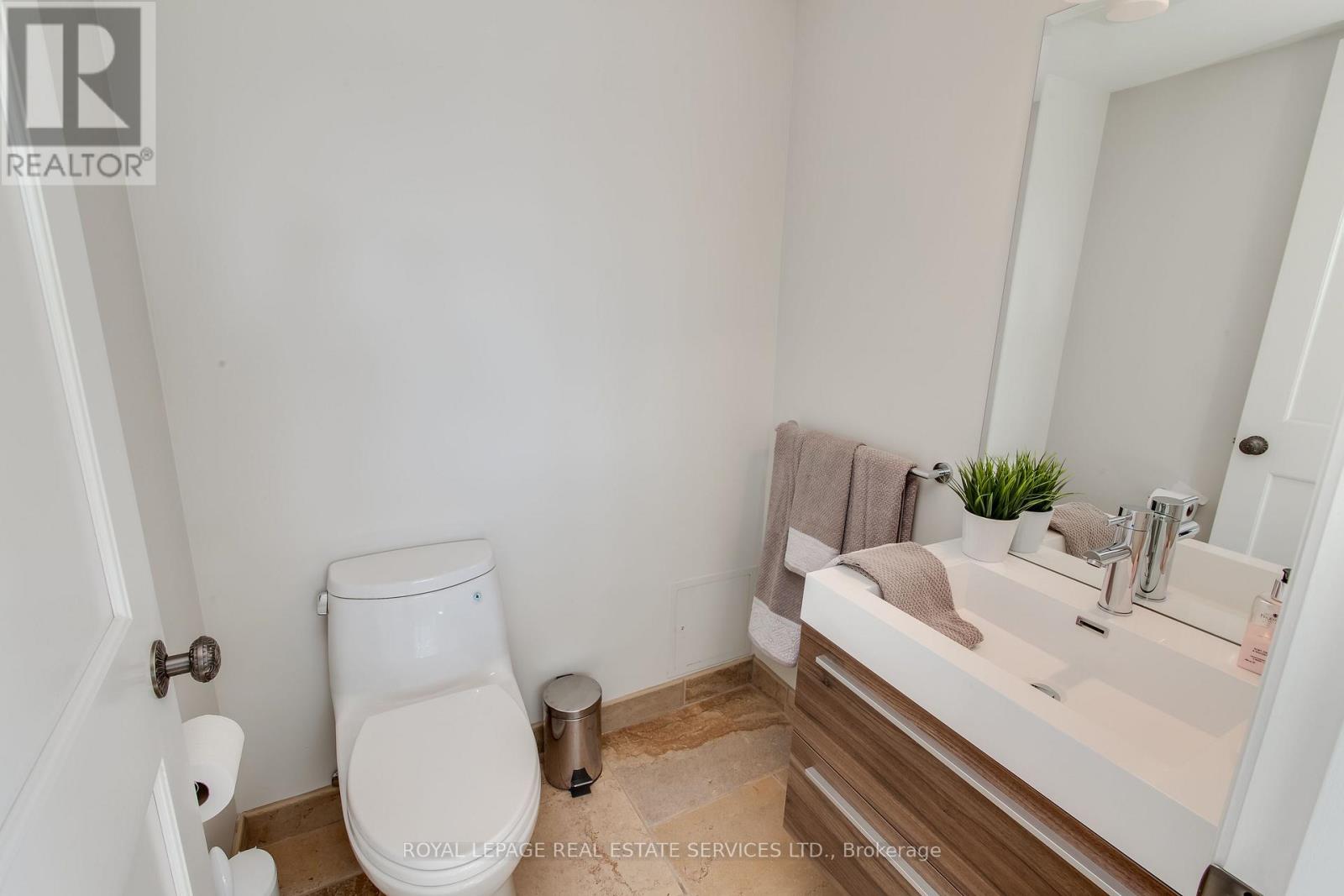 441 Oriole Parkway, Toronto (Yonge-Eglinton), Ontario  M5P 2H7 - Photo 32 - C12404506
