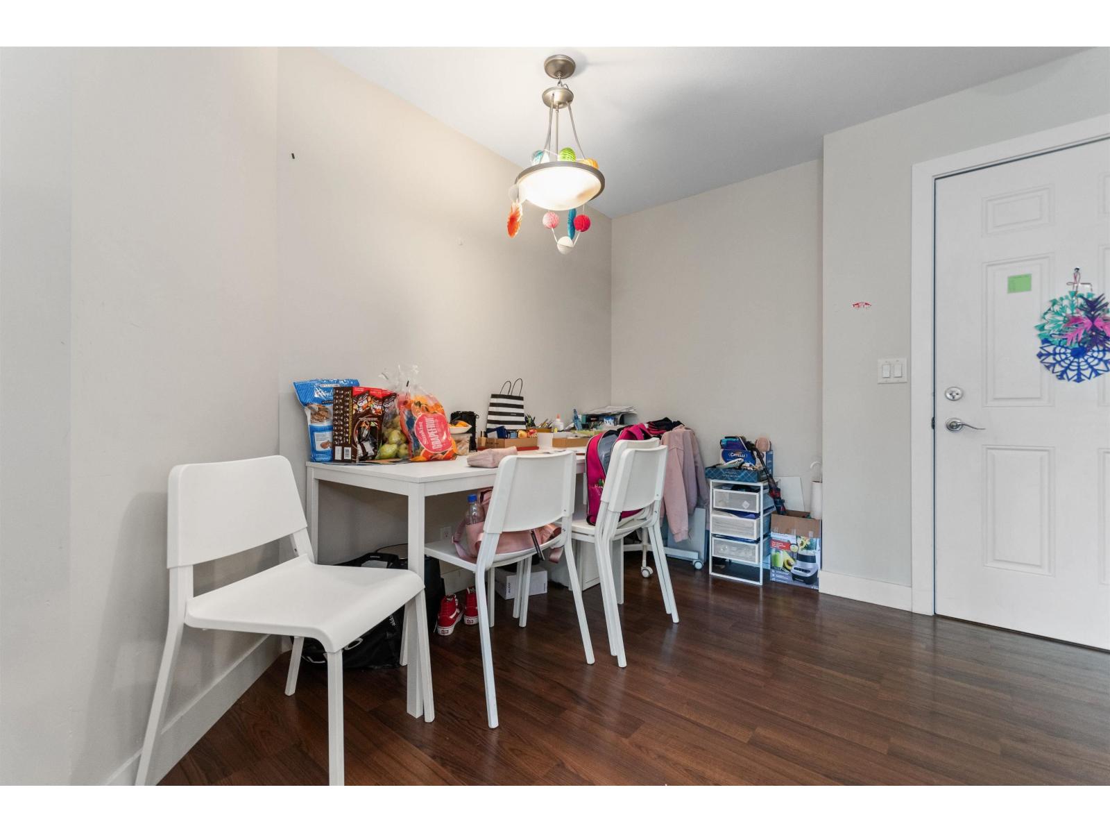 212 46150 Bole Avenue, Chilliwack Proper East, Chilliwack, British Columbia  V2P 0B7 - Photo 9 - R3047350