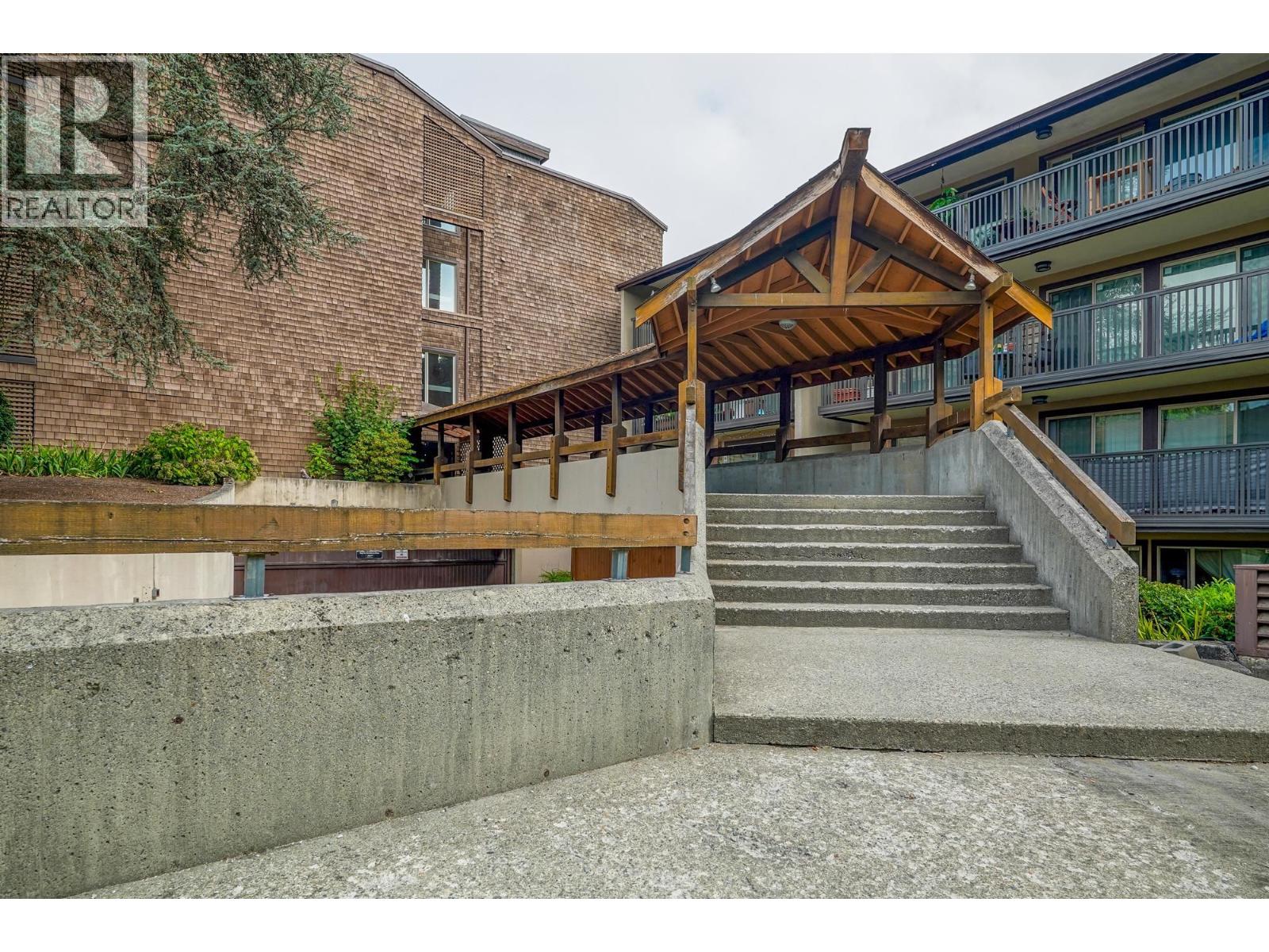 104 9857 Manchester Drive, Burnaby, British Columbia  V3N 4P5 - Photo 24 - R3047629