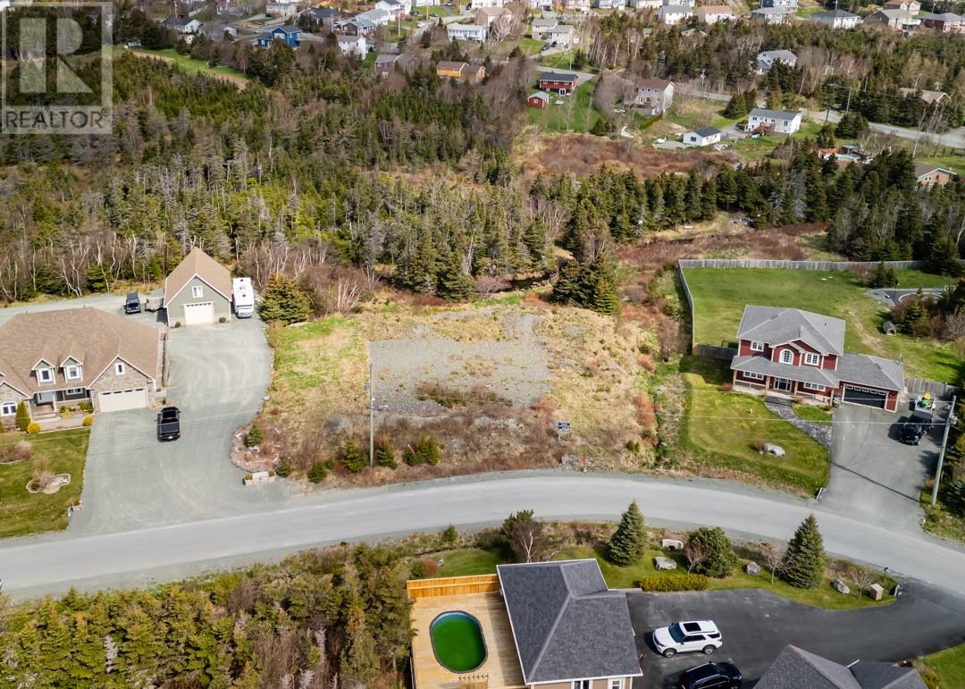 30 Brixham Crescent, Torbay, Newfoundland & Labrador  A1K 0H5 - Photo 2 - 1290399