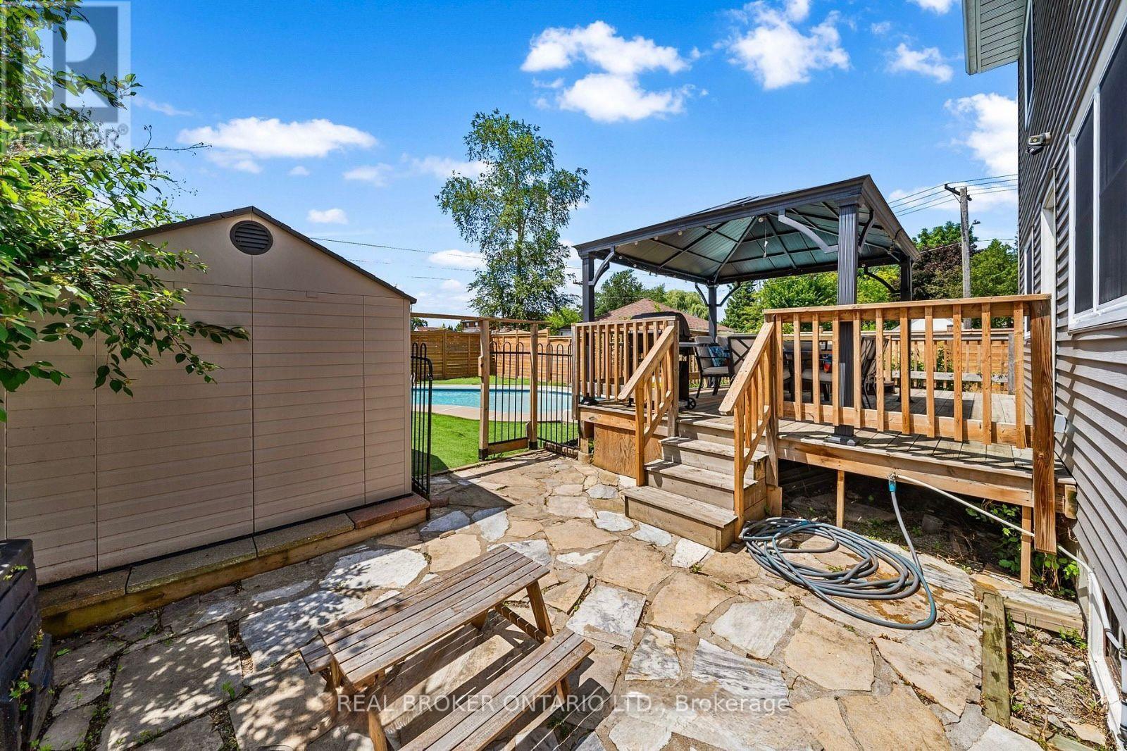 Property at 54 TOWER DRIVE image 4