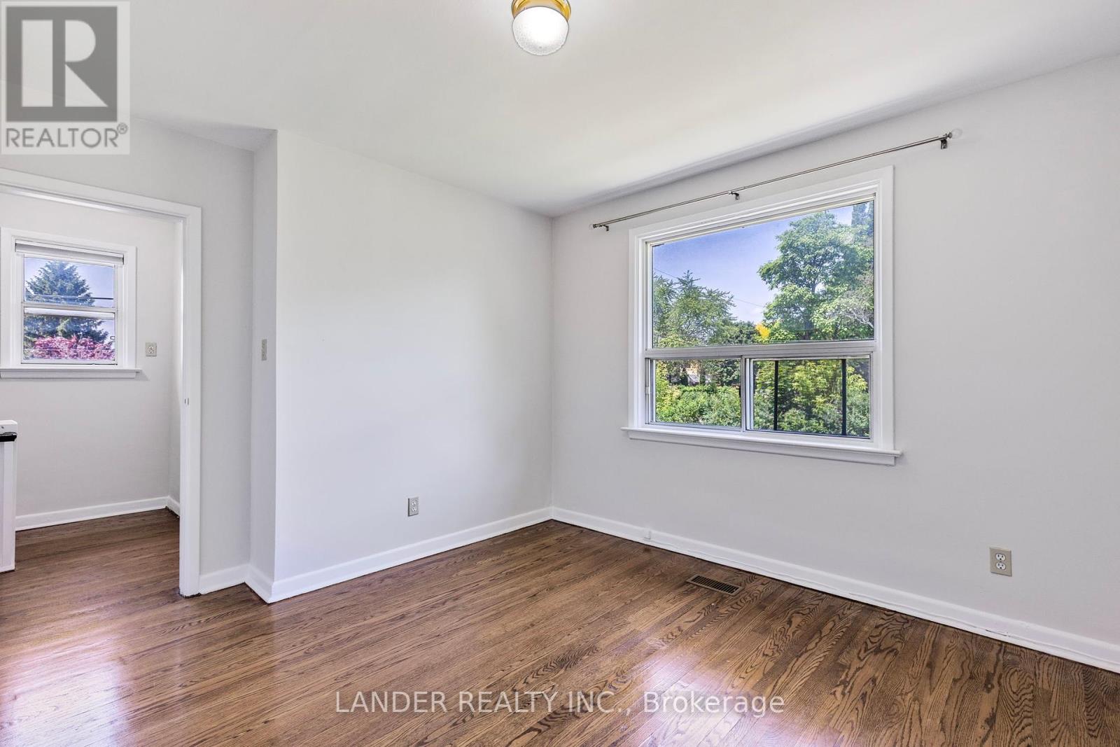 80 Minerva Avenue, Toronto, Ontario  M1M 1V5 - Photo 13 - E12404440