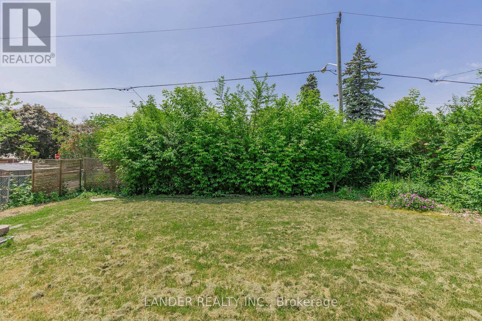 80 Minerva Avenue, Toronto, Ontario  M1M 1V5 - Photo 31 - E12404440