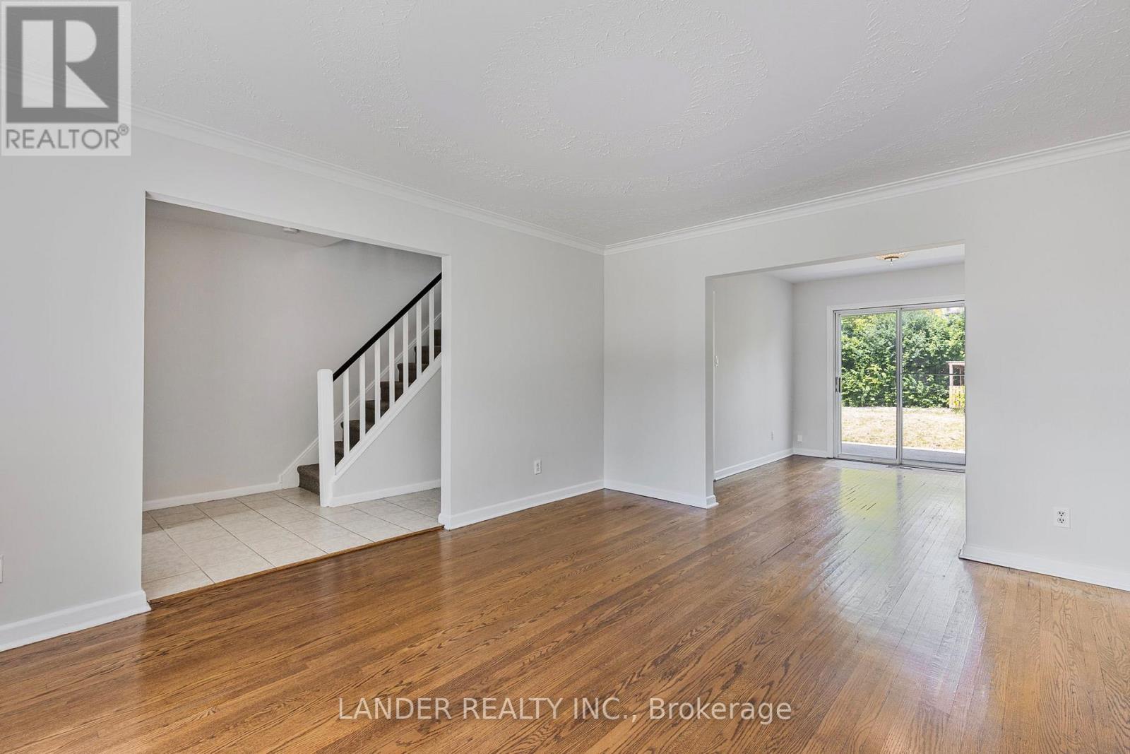 80 Minerva Avenue, Toronto, Ontario  M1M 1V5 - Photo 6 - E12404440