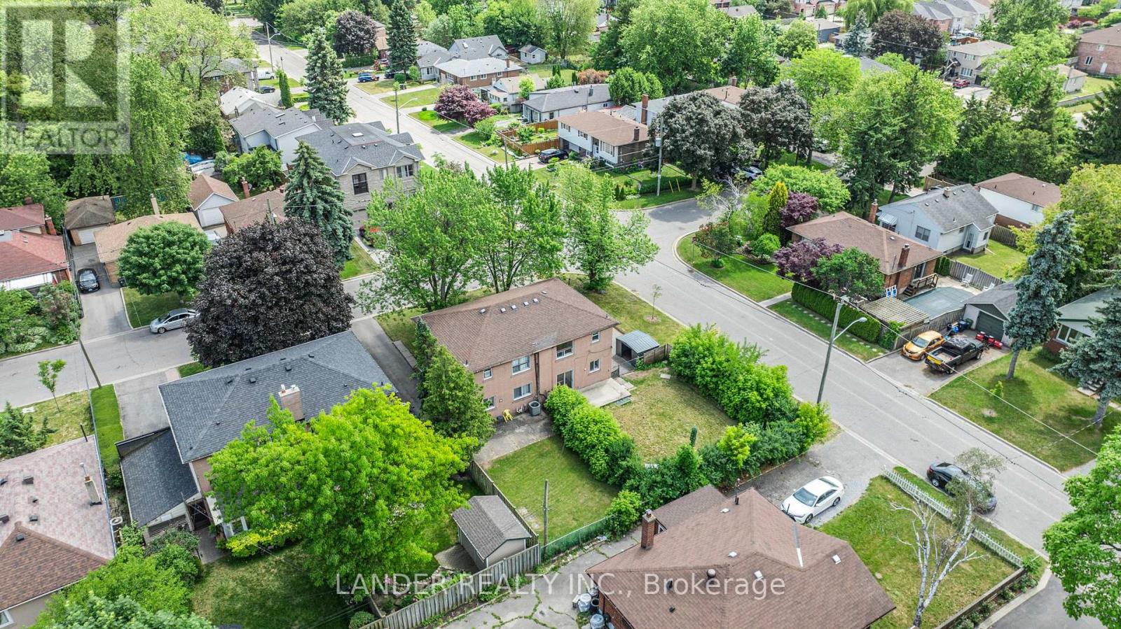 82 Minerva Avenue, Toronto, Ontario  M1M 1V5 - Photo 21 - E12404456