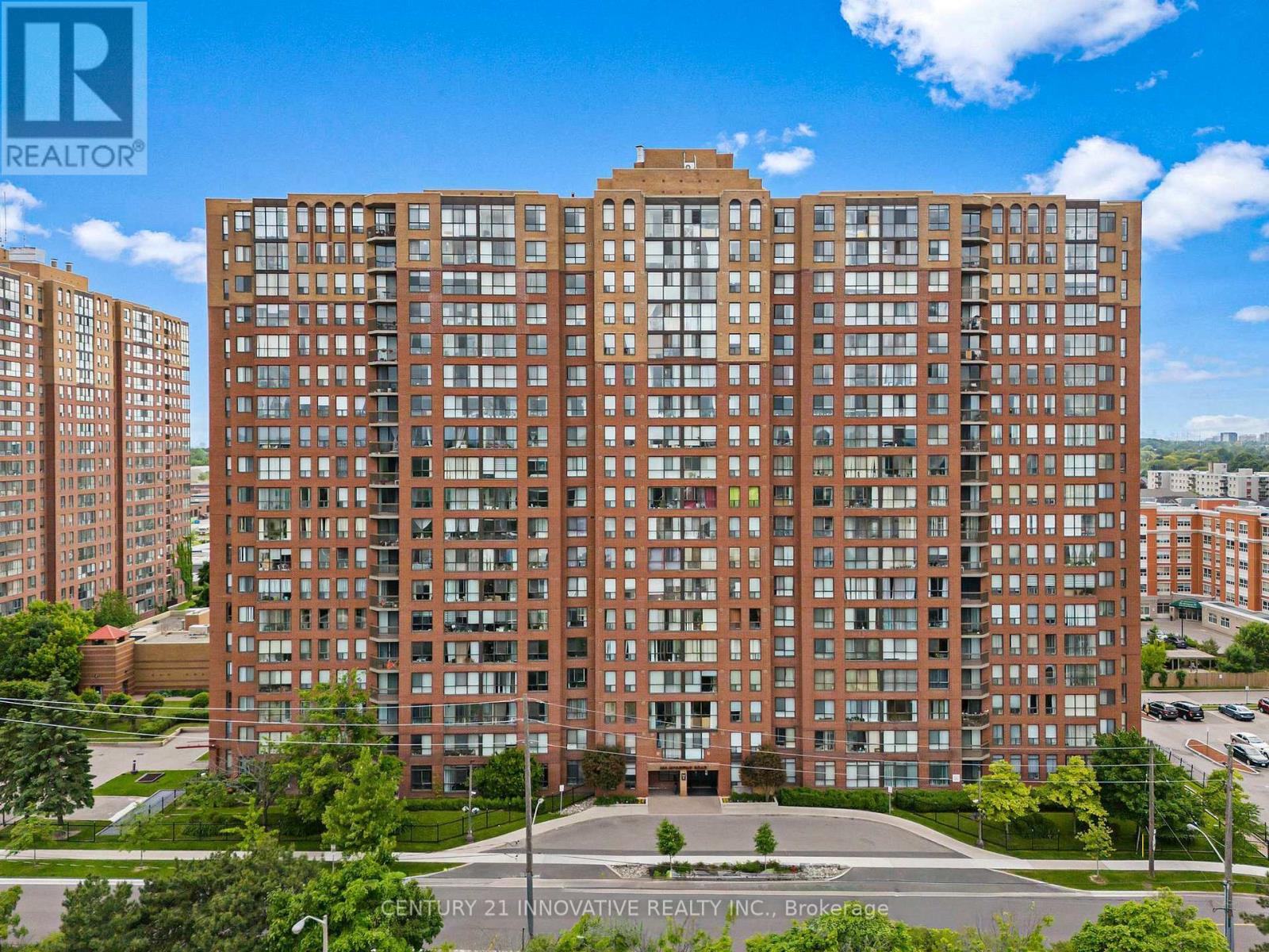 1808 - 330 Mccowan Road, Toronto (Eglinton East), Ontario  M1J 3N3 - Photo 2 - E12404498