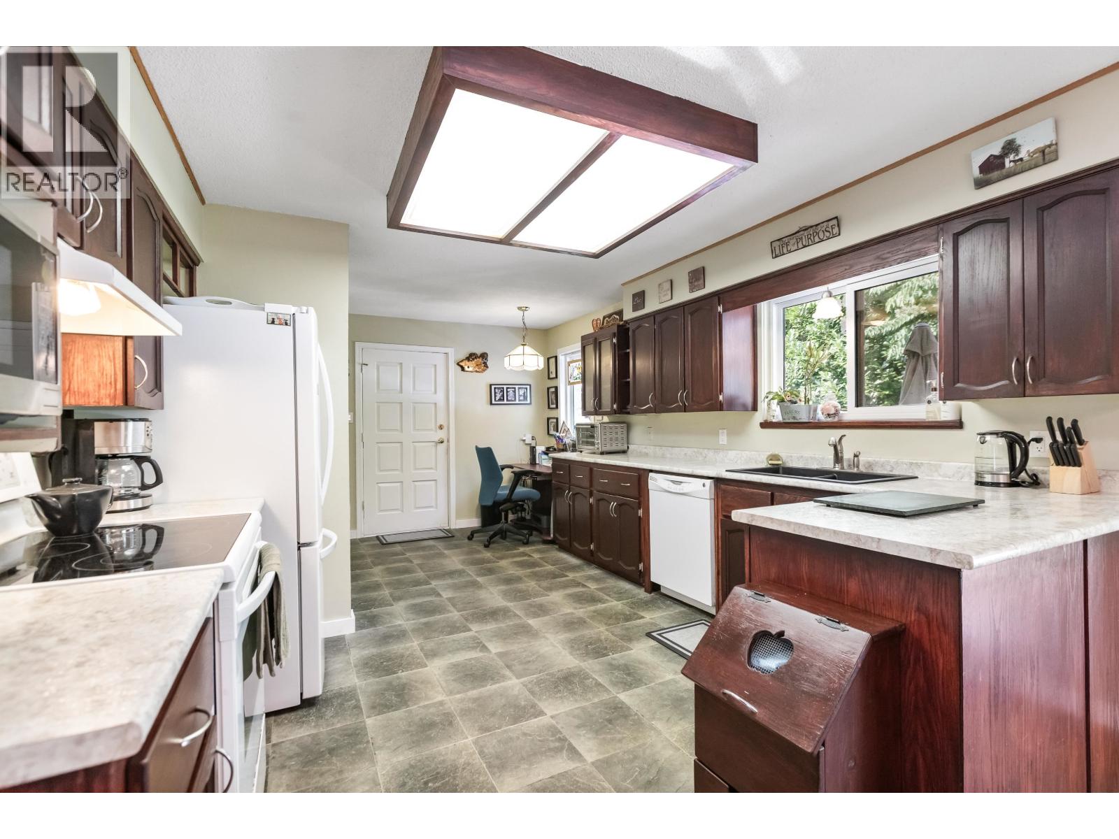22991 126 Avenue, Maple Ridge, British Columbia  V2X 0S7 - Photo 16 - R3047636