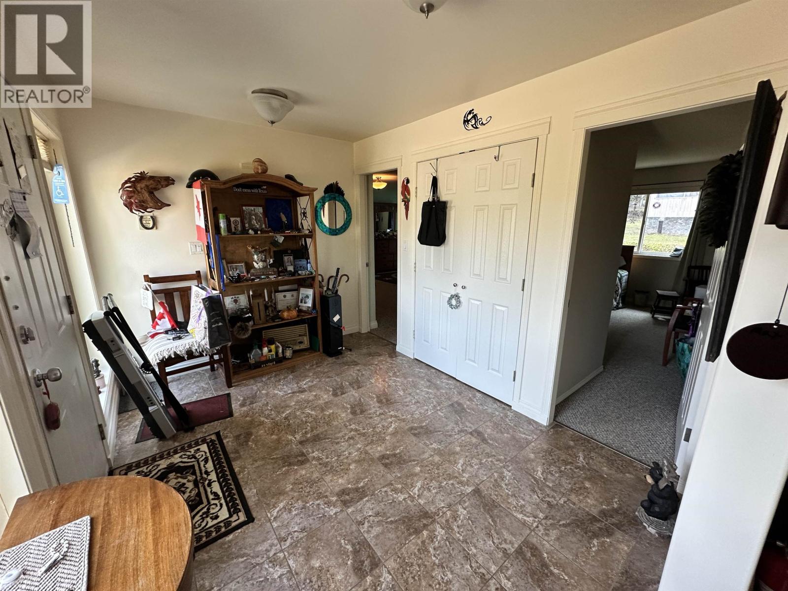 5328 Kallum Drive, 108 Mile Ranch, British Columbia  V0K 2Z0 - Photo 11 - R3047770