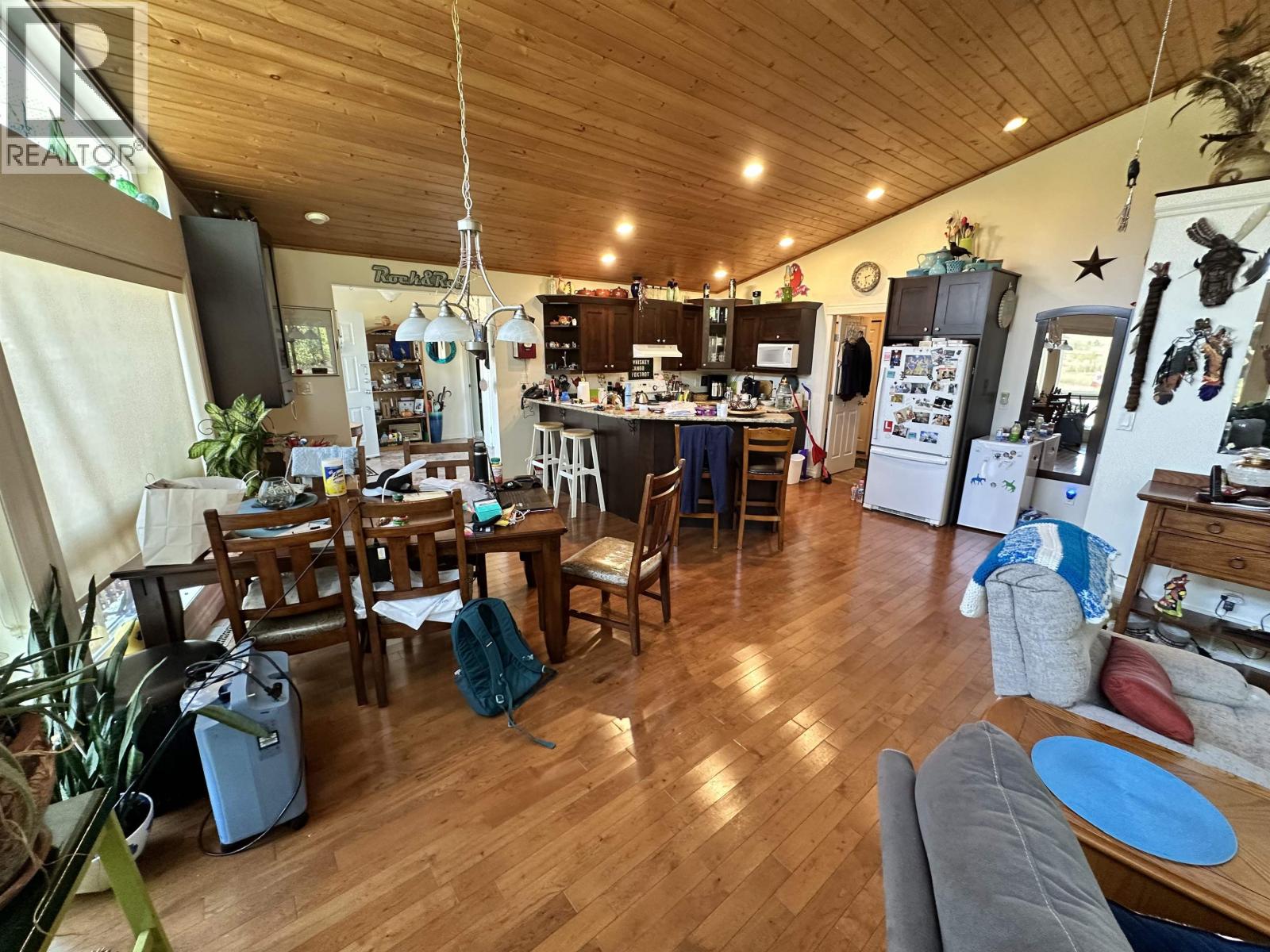 5328 Kallum Drive, 108 Mile Ranch, British Columbia  V0K 2Z0 - Photo 16 - R3047770