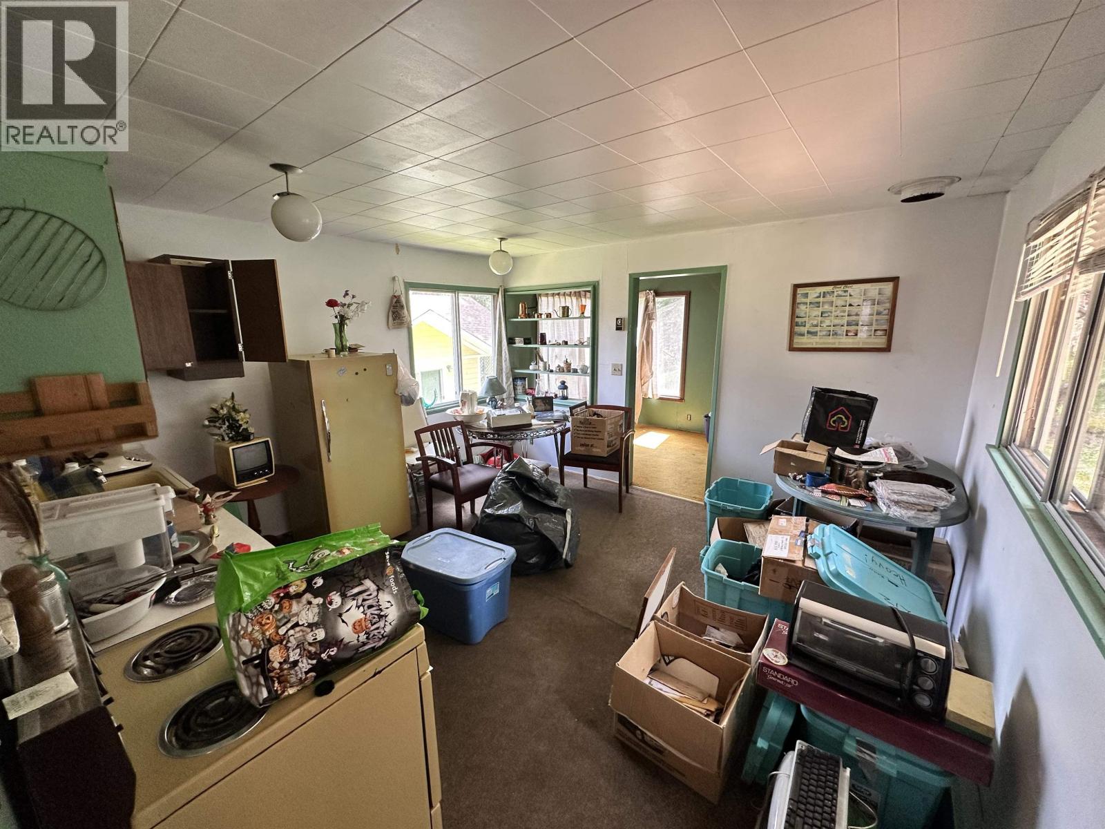 5328 Kallum Drive, 108 Mile Ranch, British Columbia  V0K 2Z0 - Photo 35 - R3047770