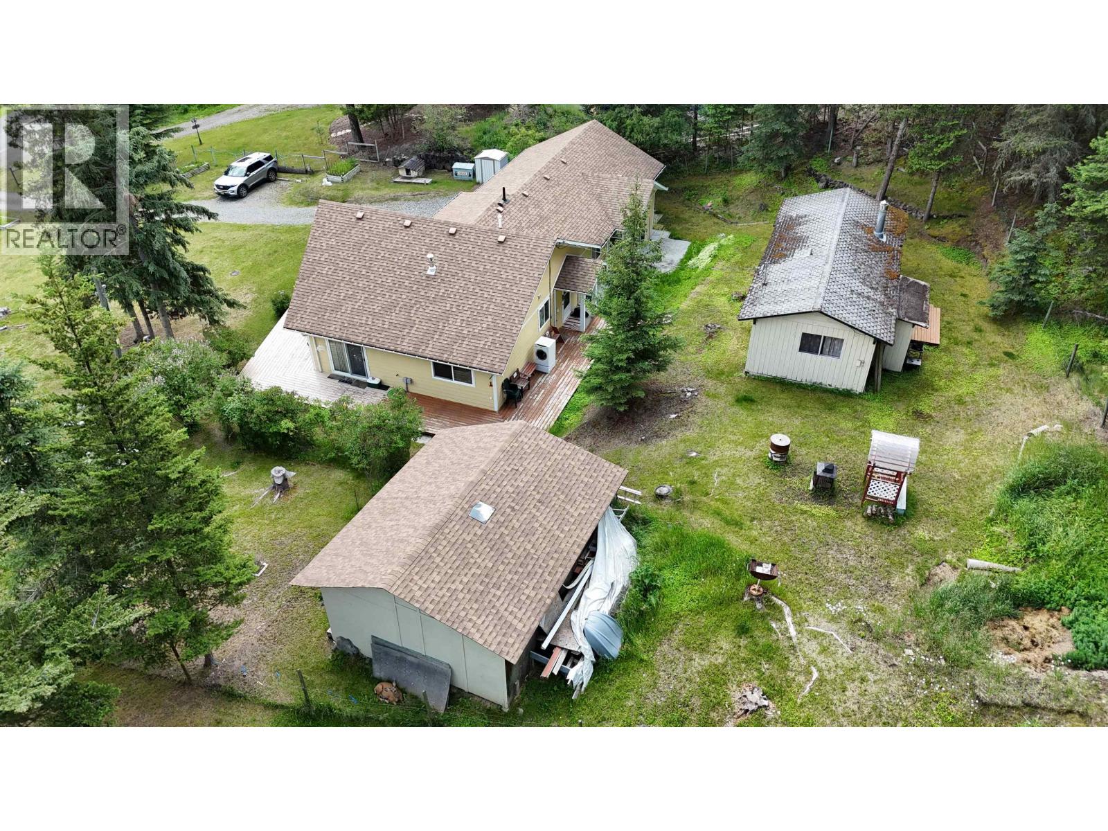 5328 Kallum Drive, 108 Mile Ranch, British Columbia  V0K 2Z0 - Photo 4 - R3047770