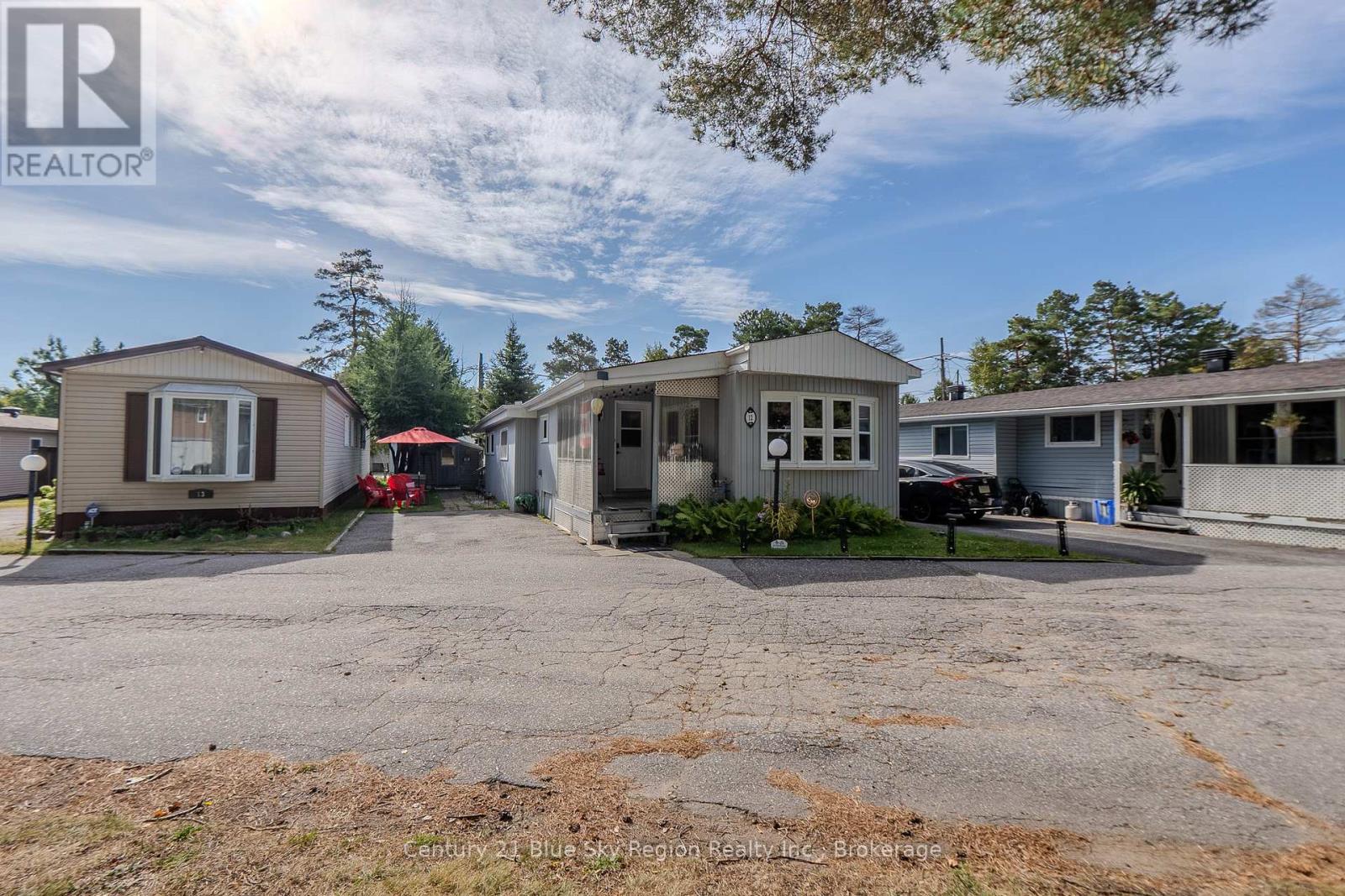 12 - 208 Little Down Lane, North Bay, Ontario  P1B 8G2 - Photo 1 - X12404571