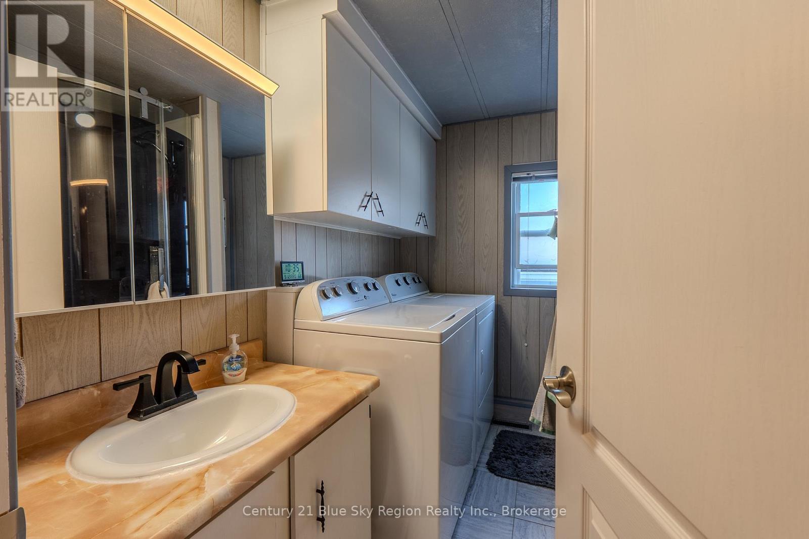 12 - 208 Little Down Lane, North Bay, Ontario  P1B 8G2 - Photo 19 - X12404571