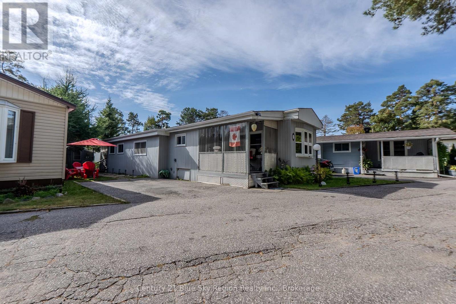12 - 208 Little Down Lane, North Bay, Ontario  P1B 8G2 - Photo 30 - X12404571