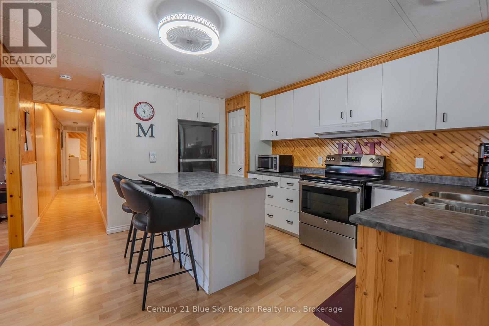 12 - 208 Little Down Lane, North Bay, Ontario  P1B 8G2 - Photo 7 - X12404571