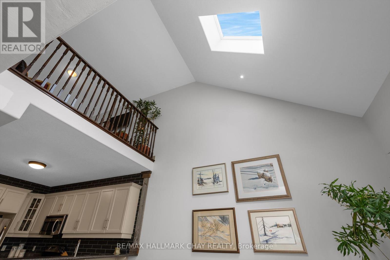 20 - 125 Huronia Road, Barrie, Ontario  L4N 4G1 - Photo 13 - S12404410