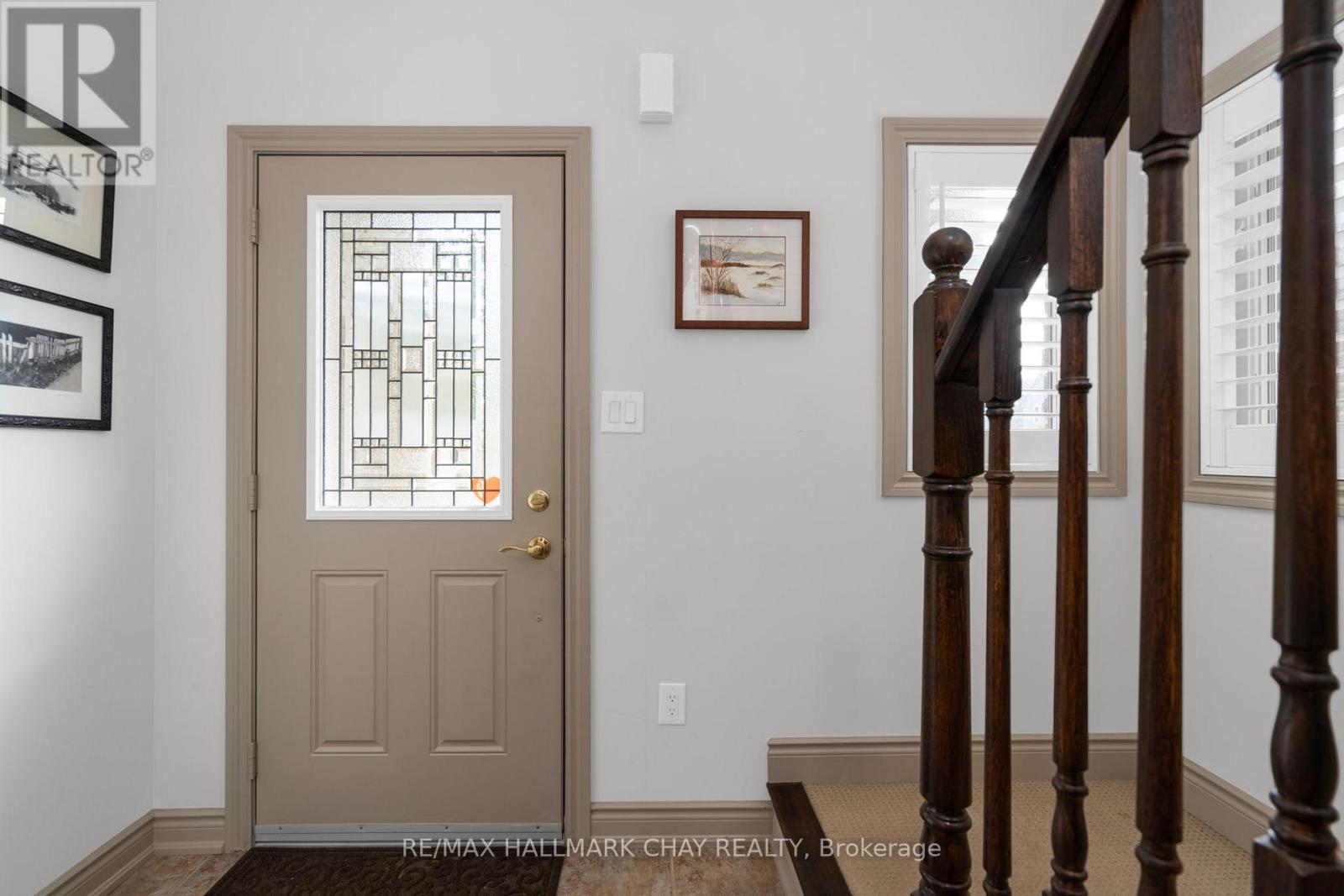 20 - 125 Huronia Road, Barrie, Ontario  L4N 4G1 - Photo 3 - S12404410