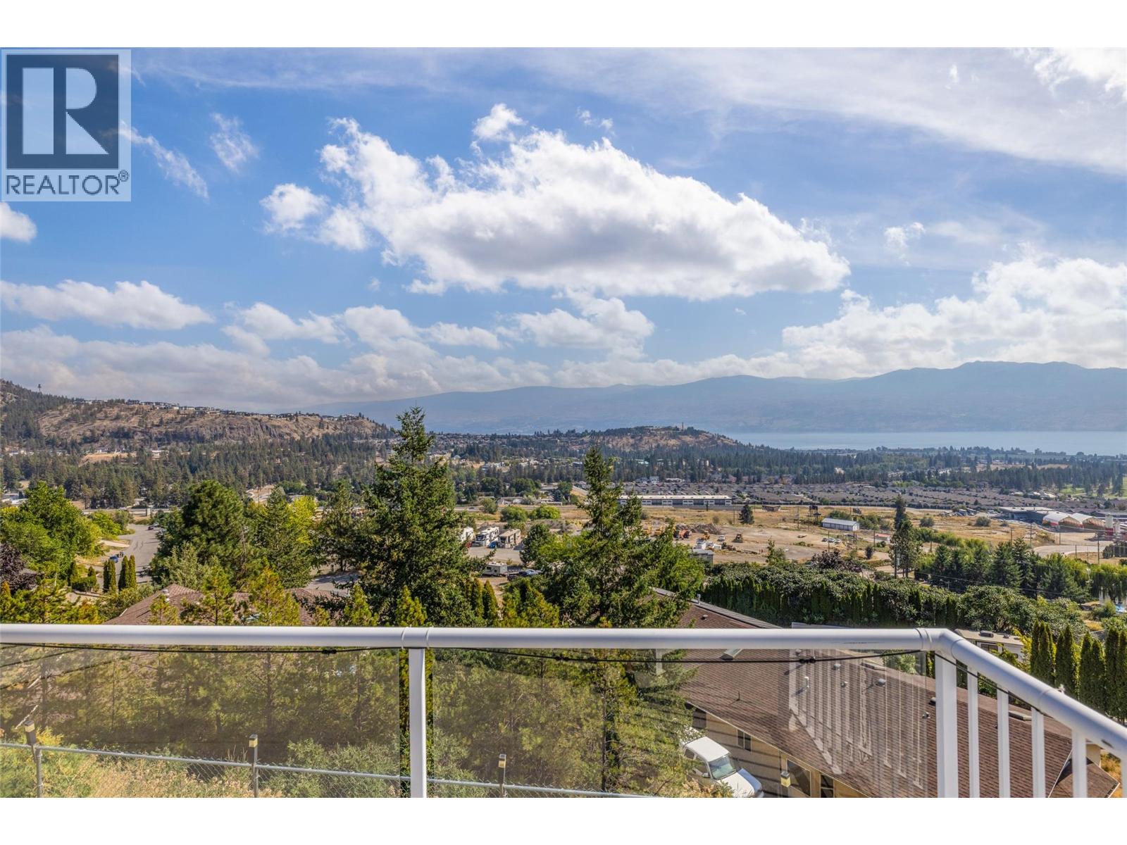 3285 Sundance Drive West Kelowna Photo 3