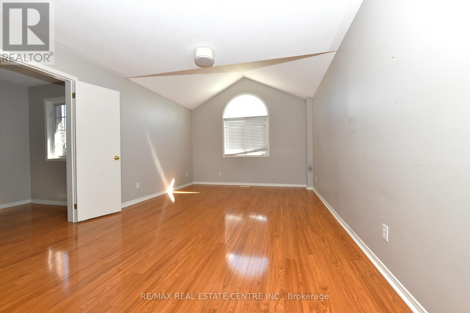 6 Shadyridge Place, Kitchener, Ontario  N2N 3J1 - Photo 14 - X12404321