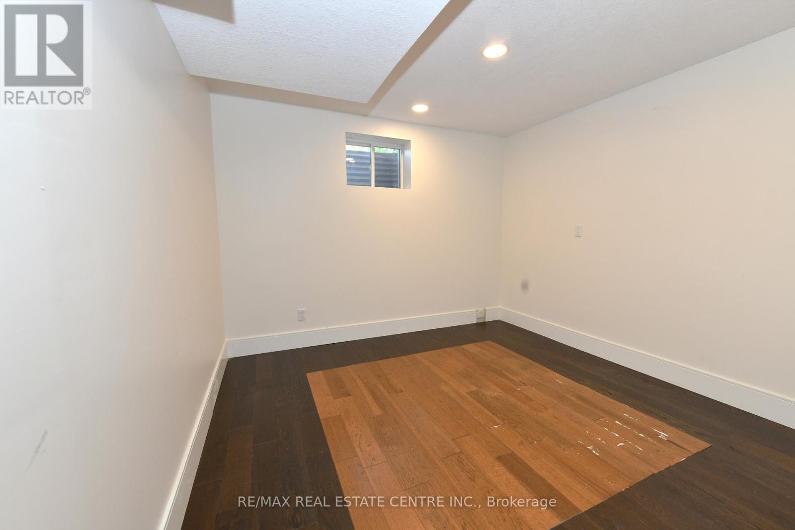 6 Shadyridge Place, Kitchener, Ontario  N2N 3J1 - Photo 19 - X12404321