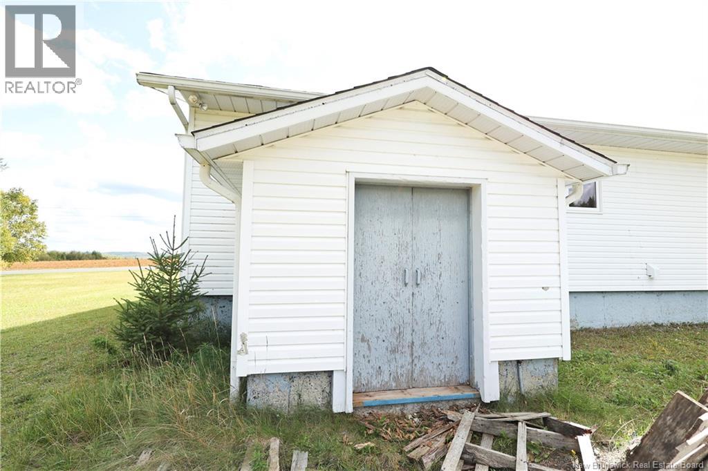 670 Canton Road, Drummond, New Brunswick  E3Y 1M3 - Photo 11 - NB126743