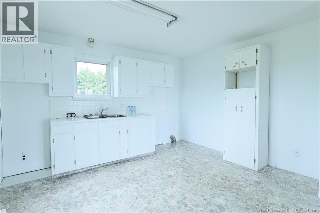 670 Canton Road, Drummond, New Brunswick  E3Y 1M3 - Photo 15 - NB126743