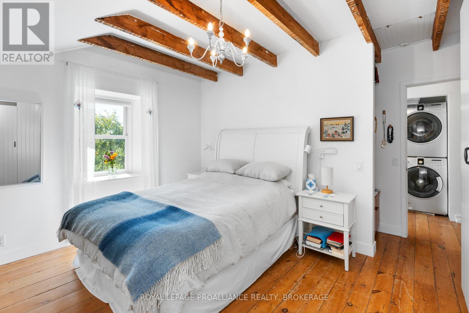 15 14th Line Road, Frontenac Islands, Ontario  K0H 2Y0 - Photo 23 - X12404543