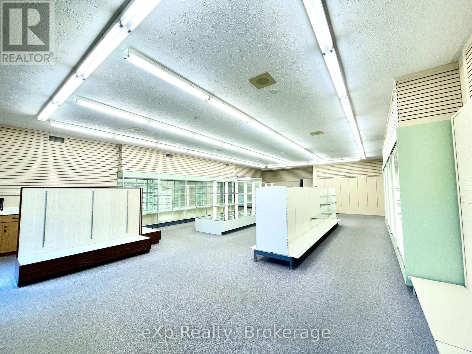 108 Elora Street, South Bruce, Ontario  N0G 2J0 - Photo 12 - X12404516