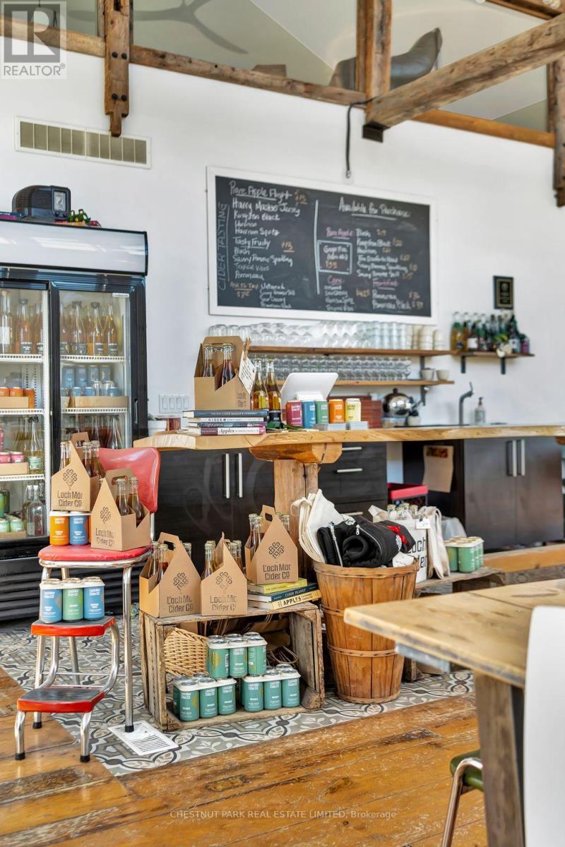 890 Danforth Road, Prince Edward County, Ontario  K0K 2J0 - Photo 25 - X12404524