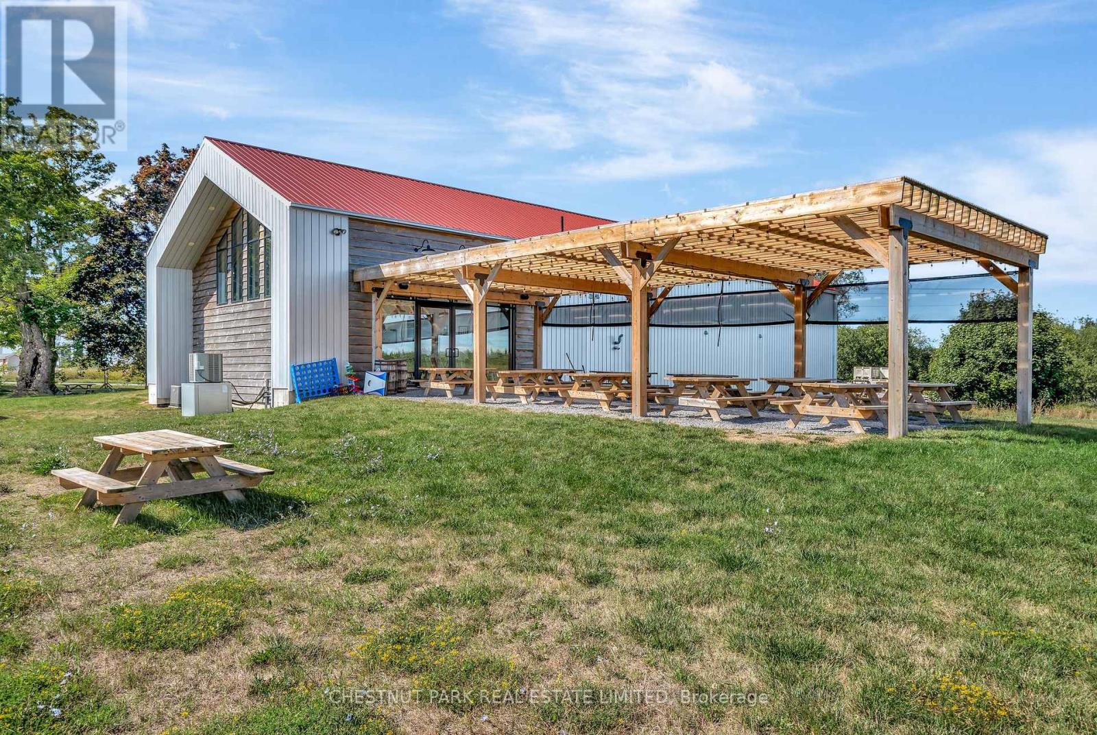 890 Danforth Road, Prince Edward County, Ontario  K0K 2J0 - Photo 31 - X12404524