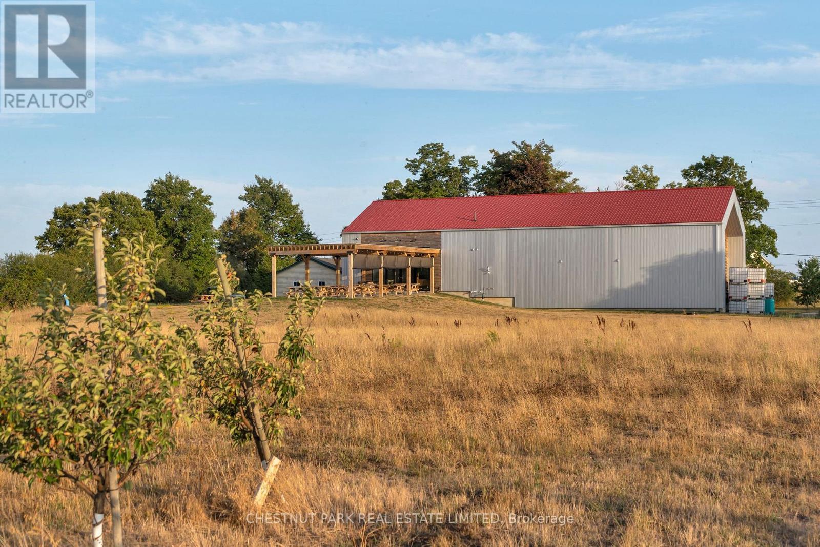 890 Danforth Road, Prince Edward County, Ontario  K0K 2J0 - Photo 6 - X12404524