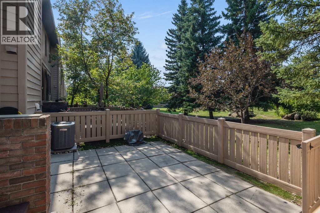 2 Canterbury Gardens Sw, Calgary, Alberta  T2W 2S9 - Photo 29 - A2255220