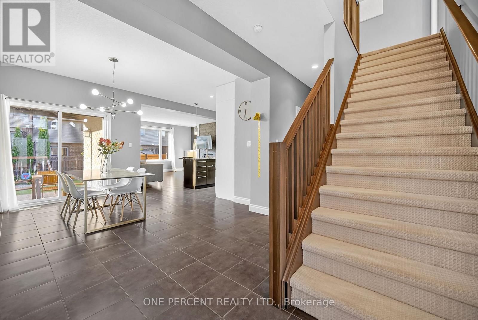 2649 Bateman Trail, London South, Ontario  N6L 0B1 - Photo 5 - X12404540