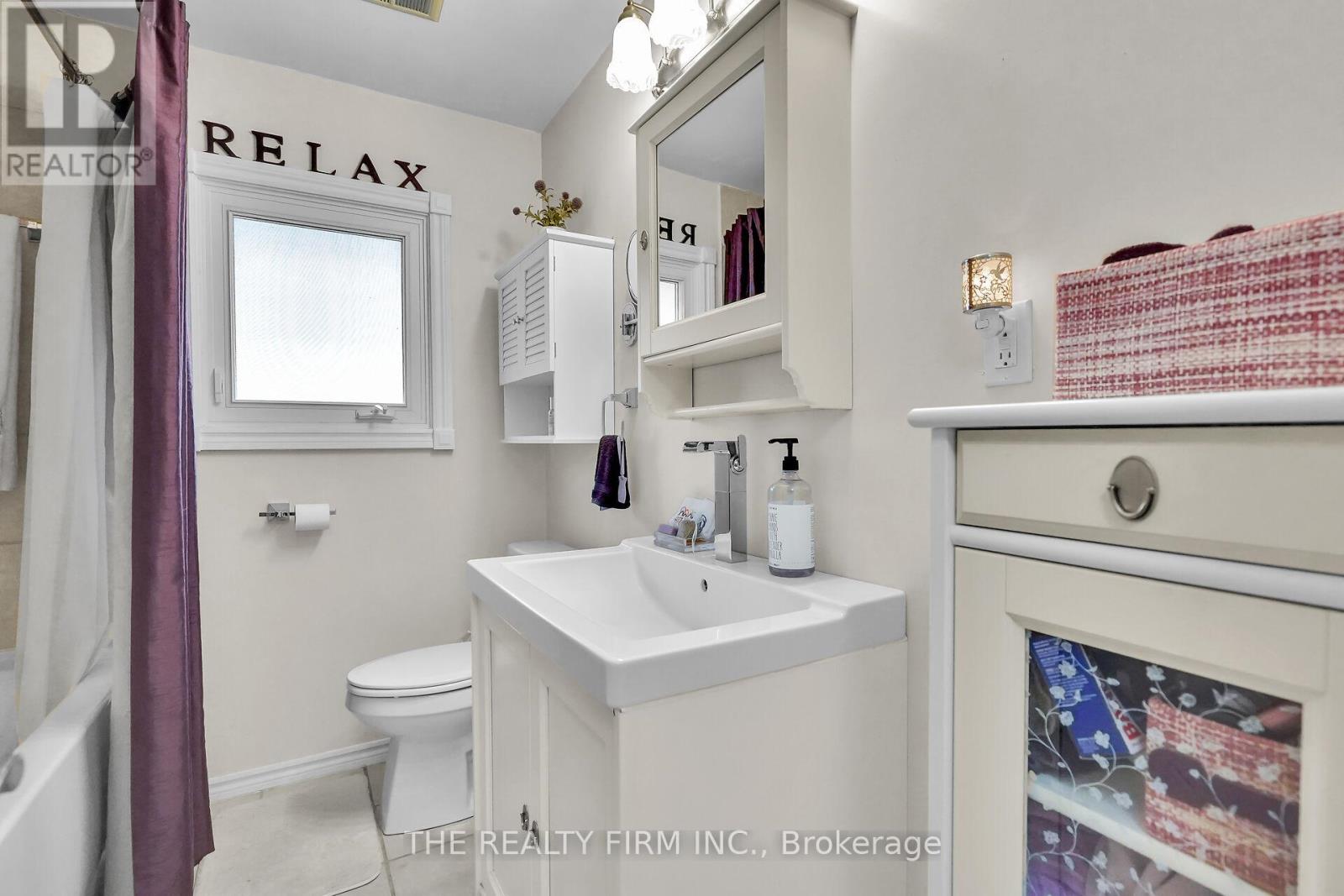 952 Eagle Crescent, London South, Ontario  N5Z 3H7 - Photo 20 - X12404564