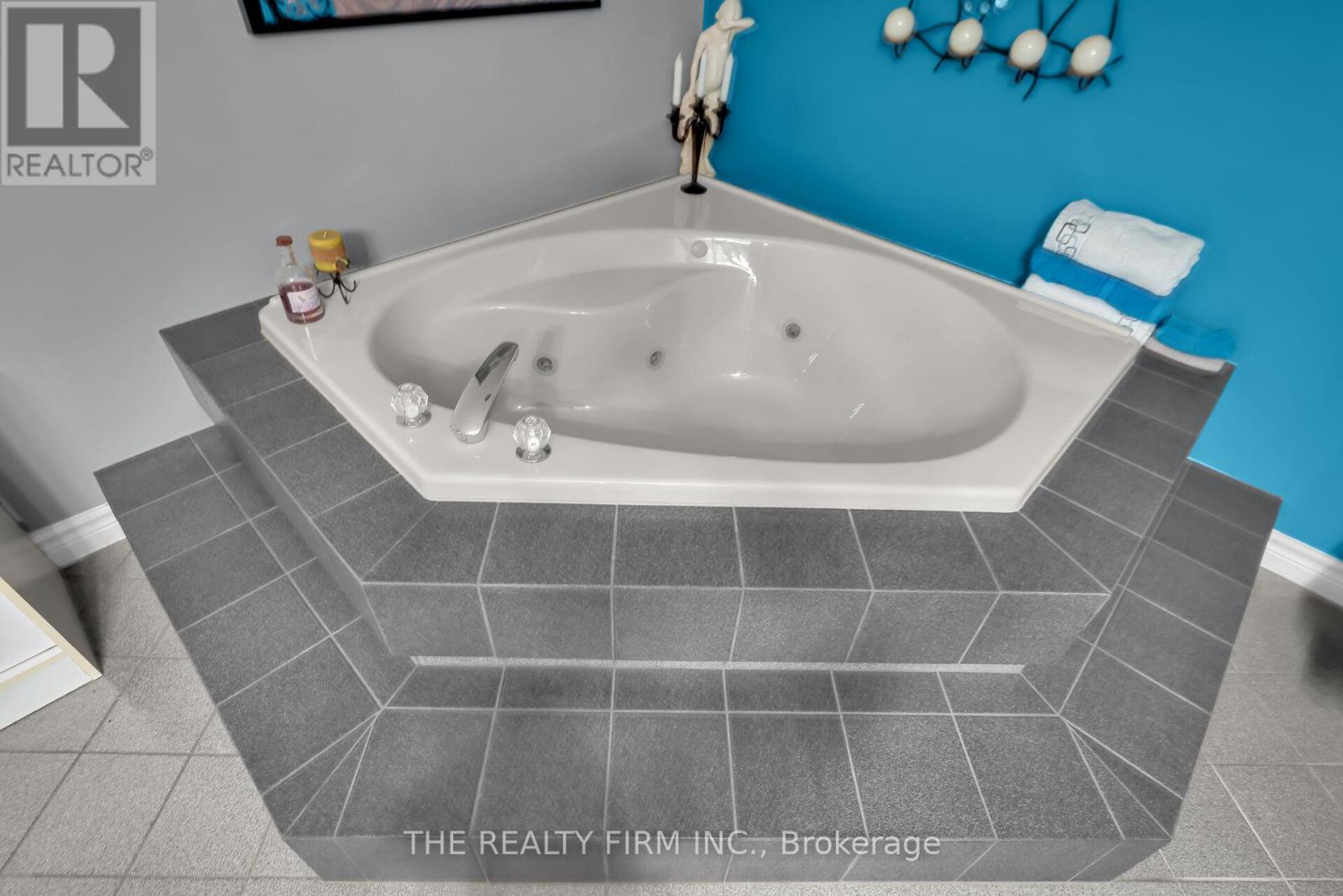 952 Eagle Crescent, London South, Ontario  N5Z 3H7 - Photo 30 - X12404564