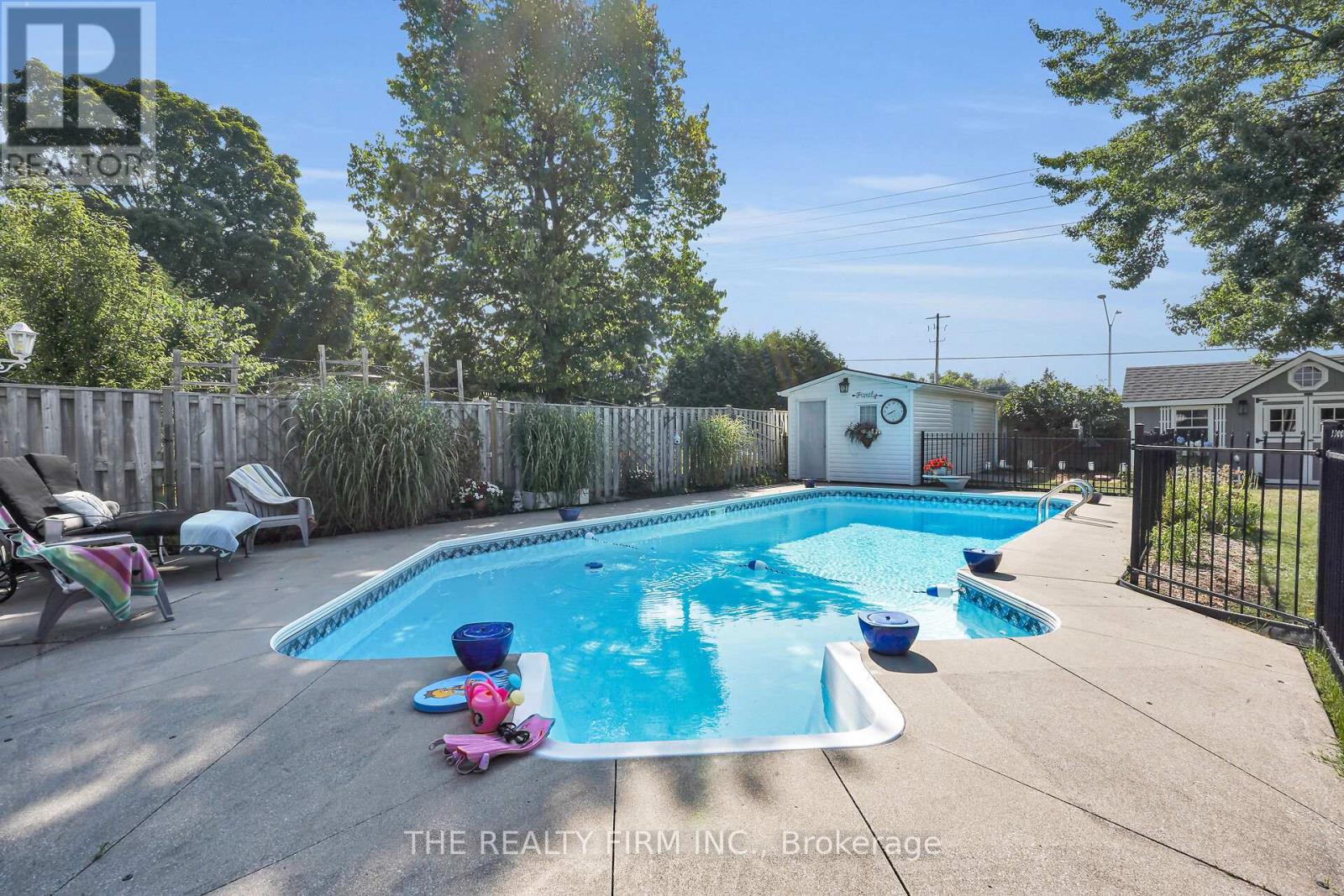 952 Eagle Crescent, London South, Ontario  N5Z 3H7 - Photo 40 - X12404564